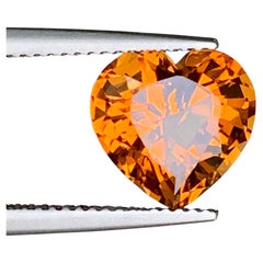 Precision Heart Shape Vivid Orange Color Madeira Citrine Gemstone for Jewelry
