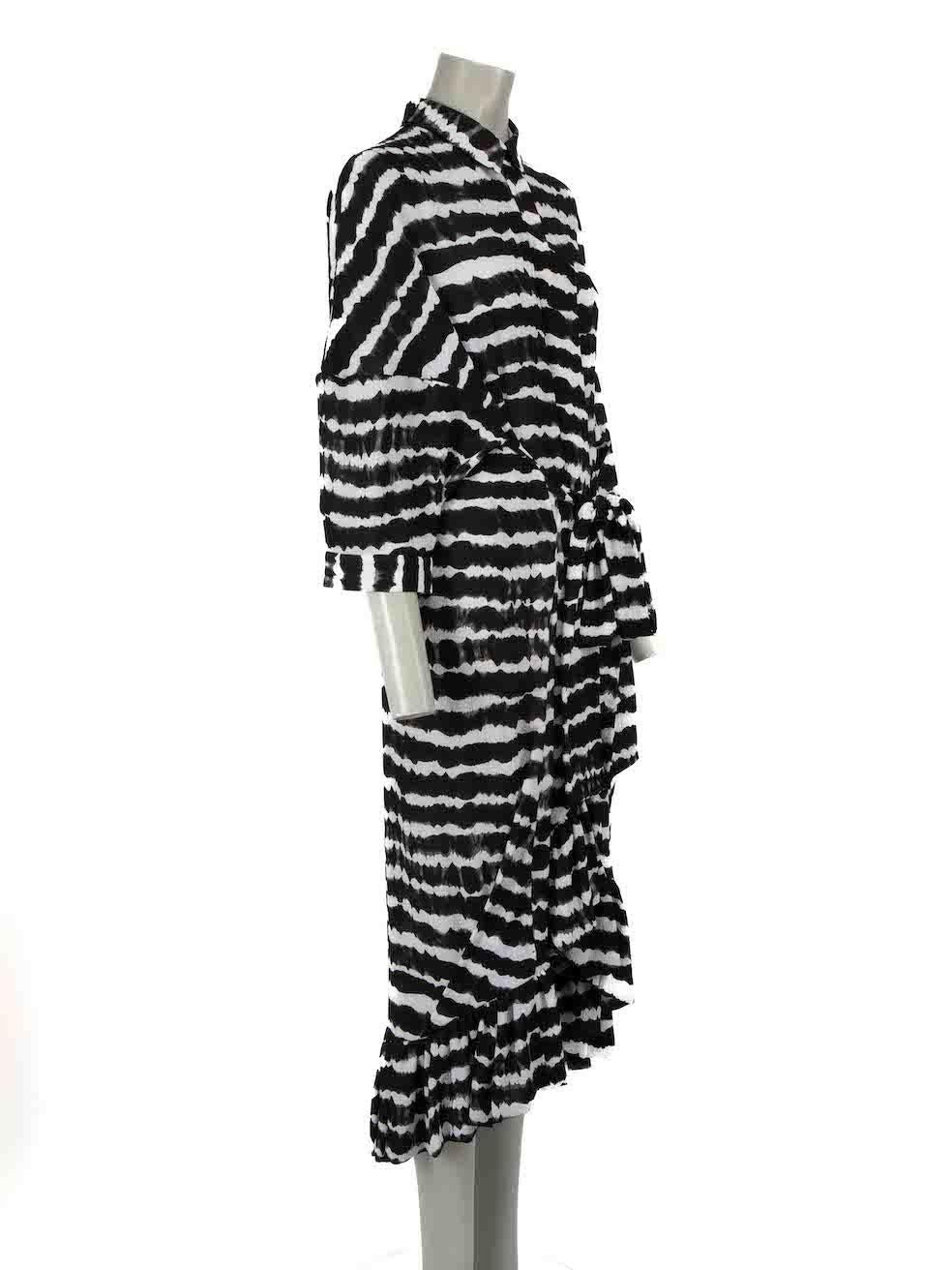 CONDITION is Very good. Minimal wear to dress is evident. Minimal wear to the front and the waist ties with discoloured marks to the fabric on this used Preen By Thornton Bregazzi designer resale item.
 
 
 
 Details
 
 
 Black and white
 
