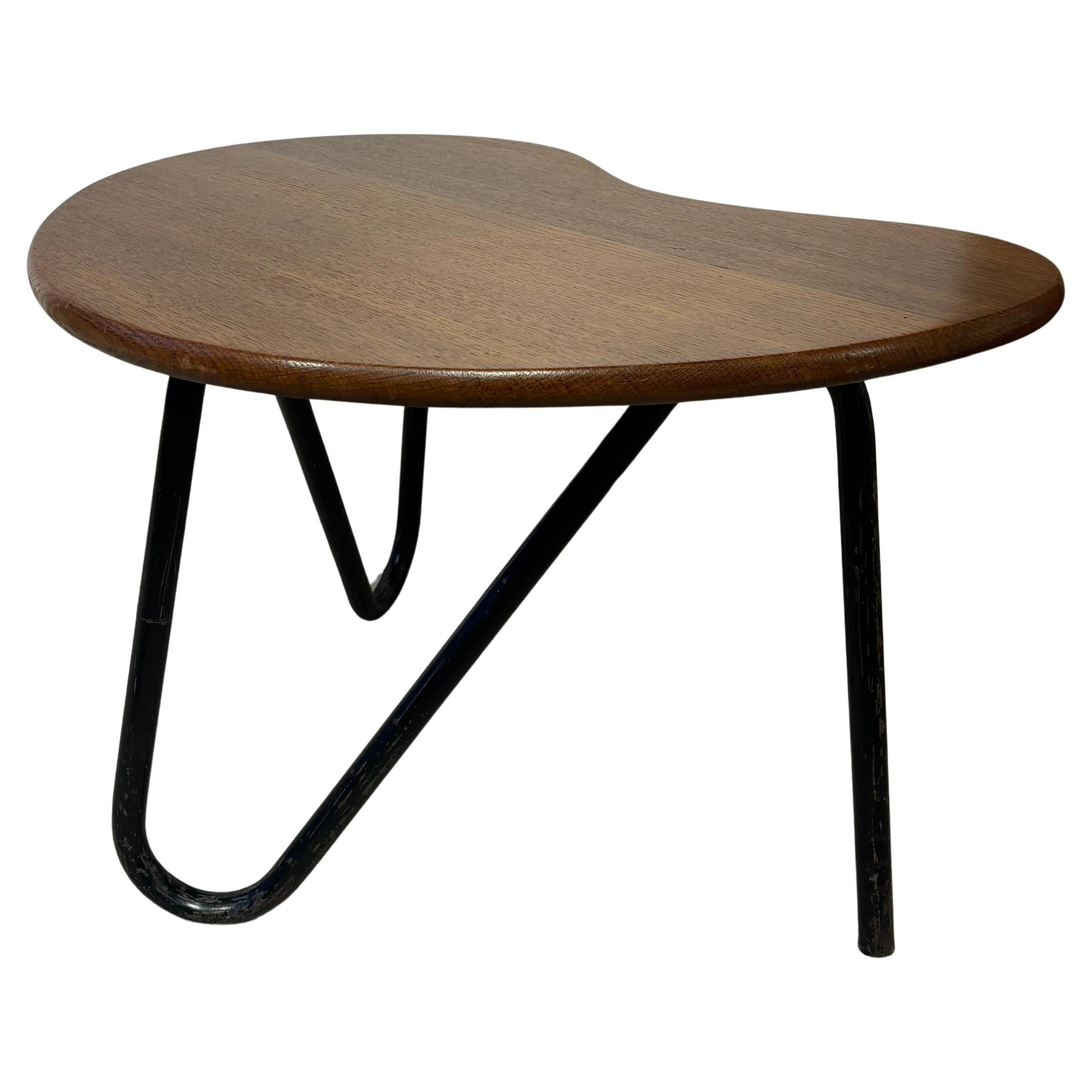 Prefacto side table by Pierre Guariche For Sale