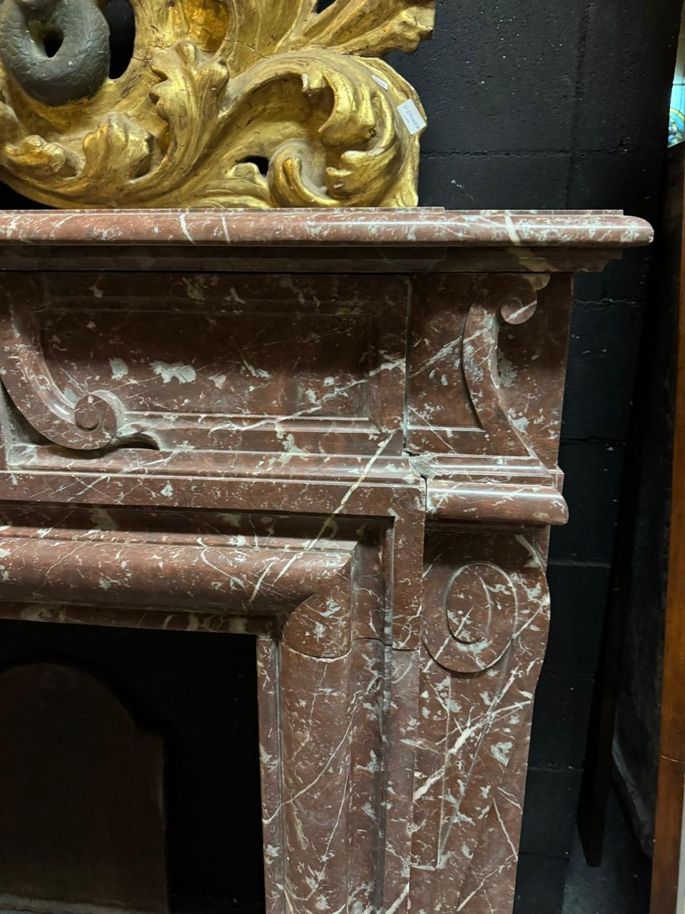 19th Century Fine France Red marble fireplace with white veins, italy For Sale