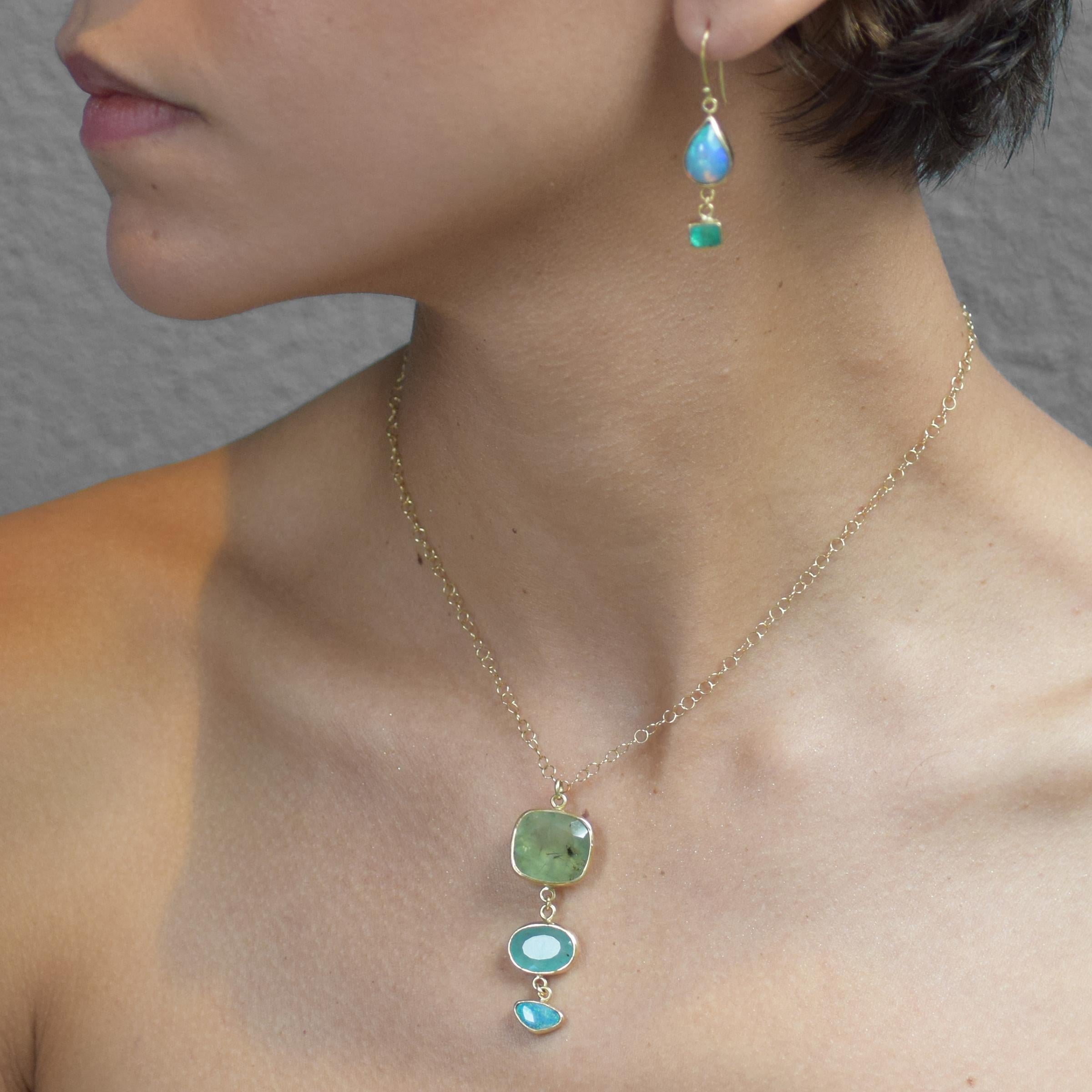Prehnite, Aquaprase and Opal Tiered Gold Necklace For Sale 1