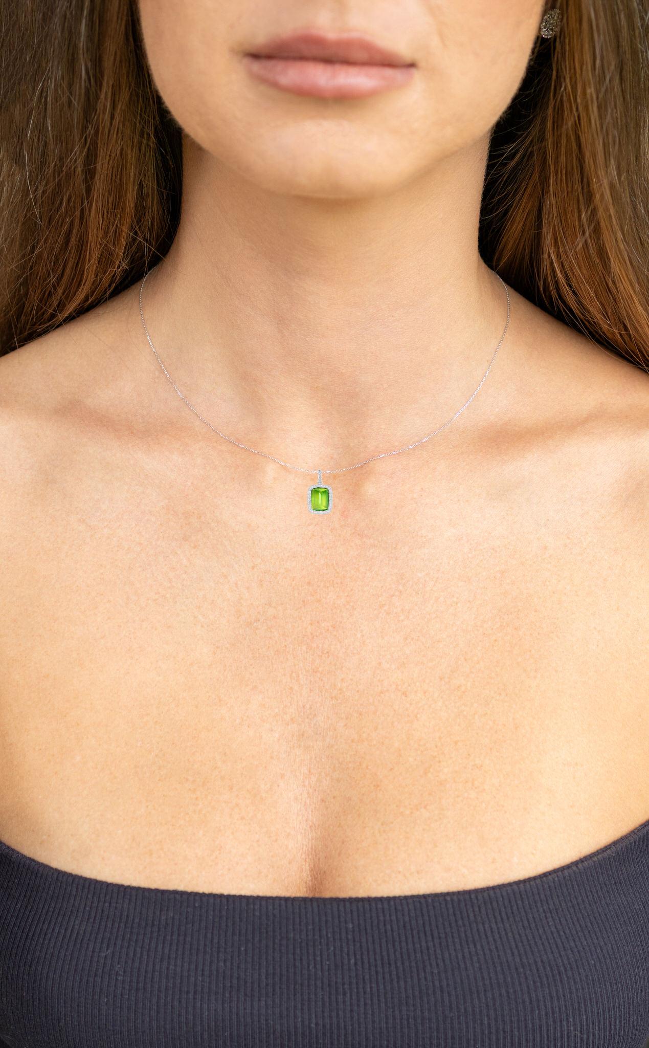 Contemporary Prehnite Pendant Necklace With Diamonds 2.7 Carats 18K White Gold For Sale
