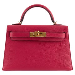 Retro PRELOVED HERMÈS MINI KELLY II 20CM ROSE EXTREME Epsom Leather with Gold Hardware