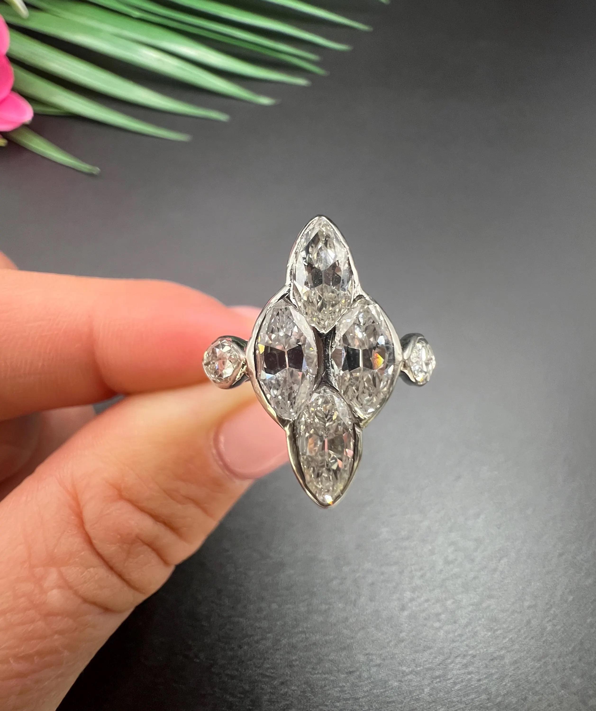 Preloved Platino, Anillo de Diamantes de 2 Quilates en Forma de Marquesa / Navette en venta 6