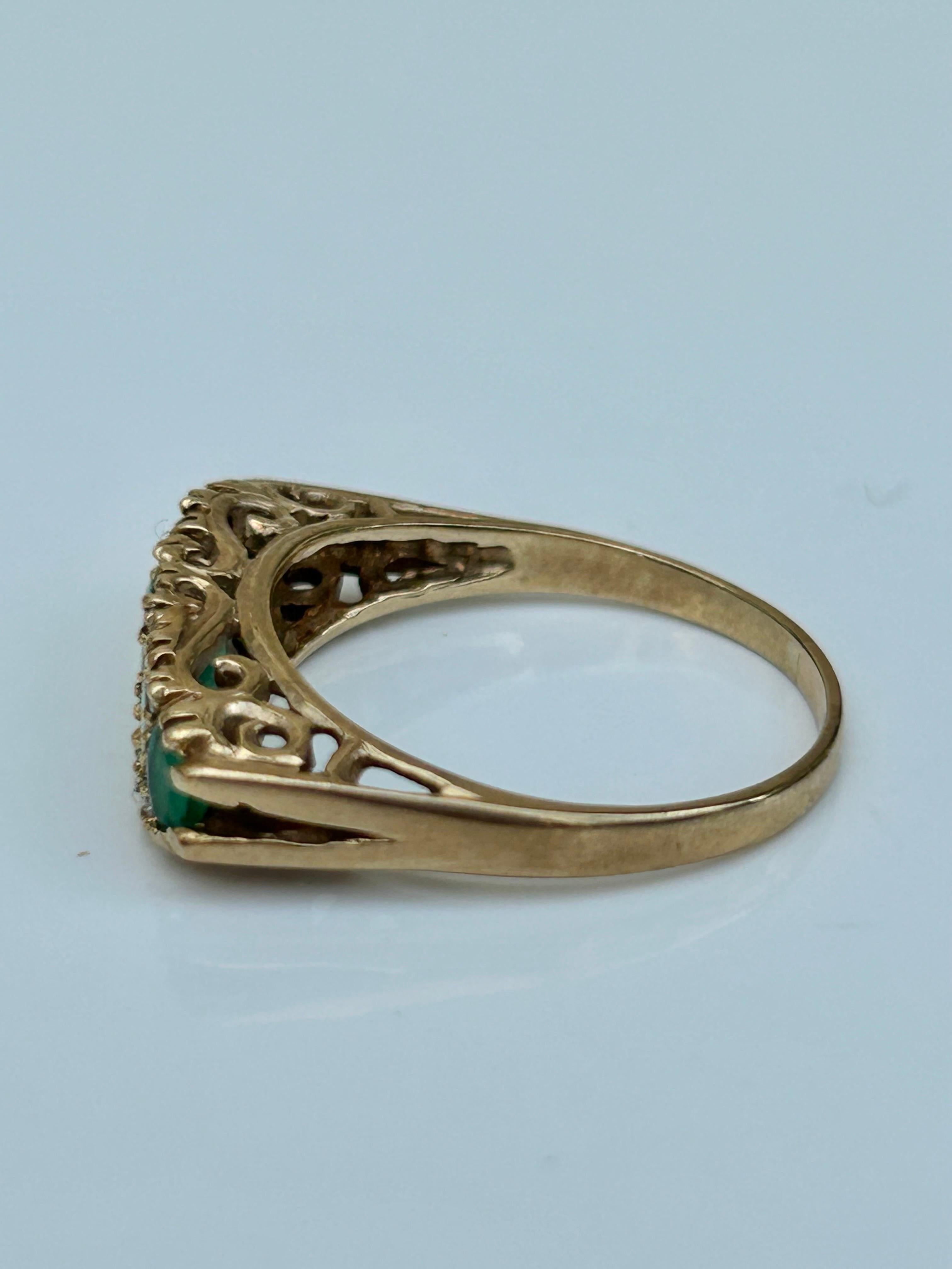 Artist PreLoved Yellow Gold Emerald and Diamond 5 Stone Ring For Sale