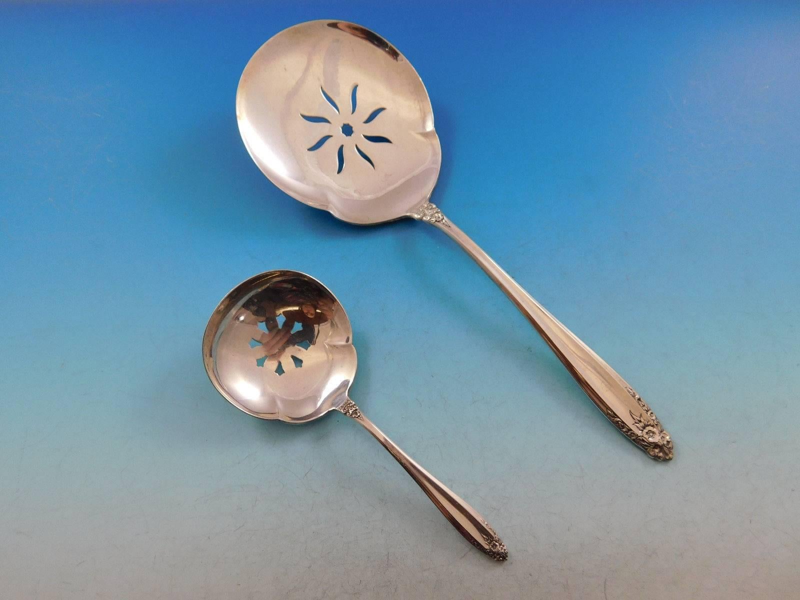 Service de couverts en argent sterling pour 8 personnes 76 pièces Prelude by International en vente 5