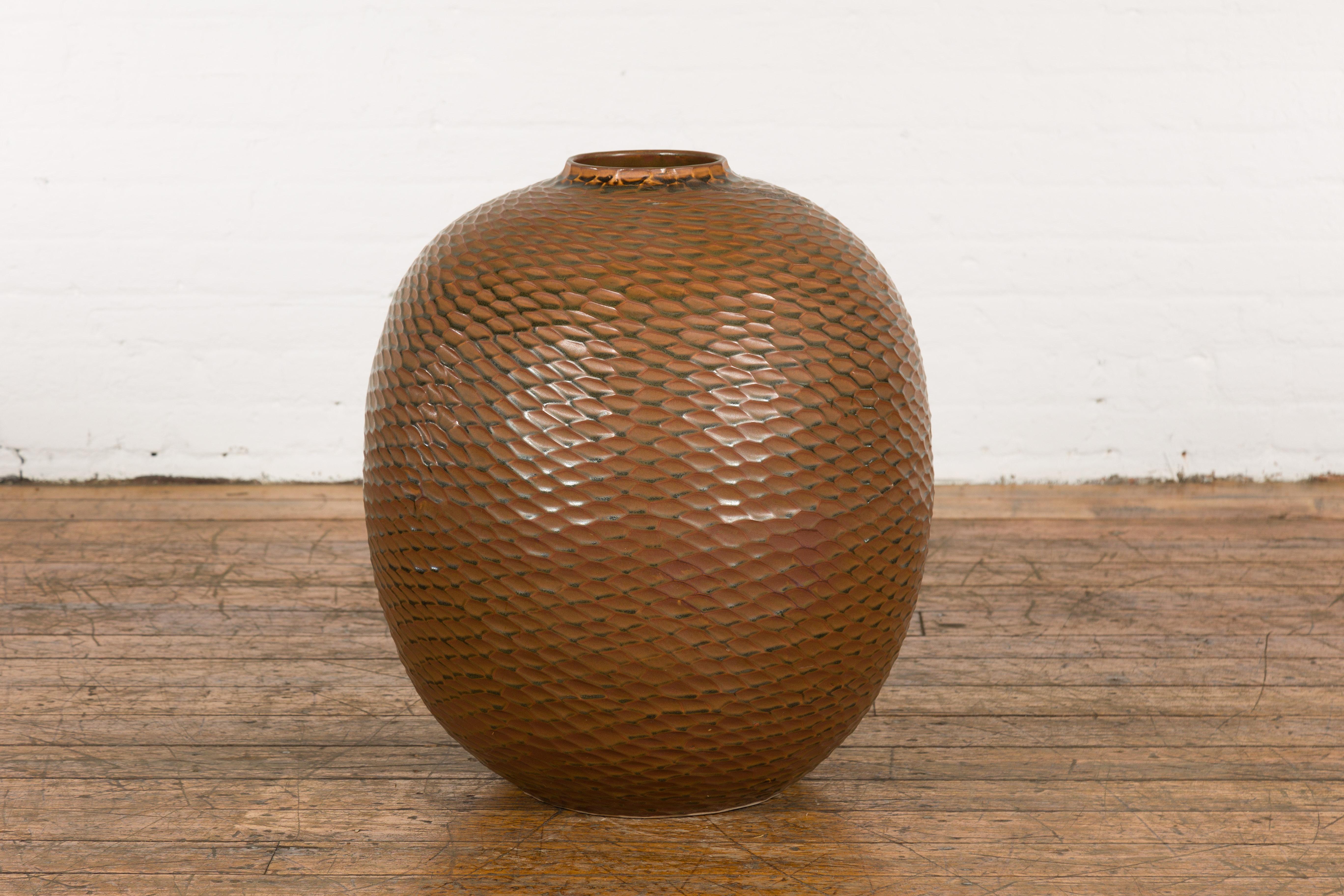 Prem Collection Handcrafted Brown Vase with Textured Honeycomb Style Motifs For Sale 7