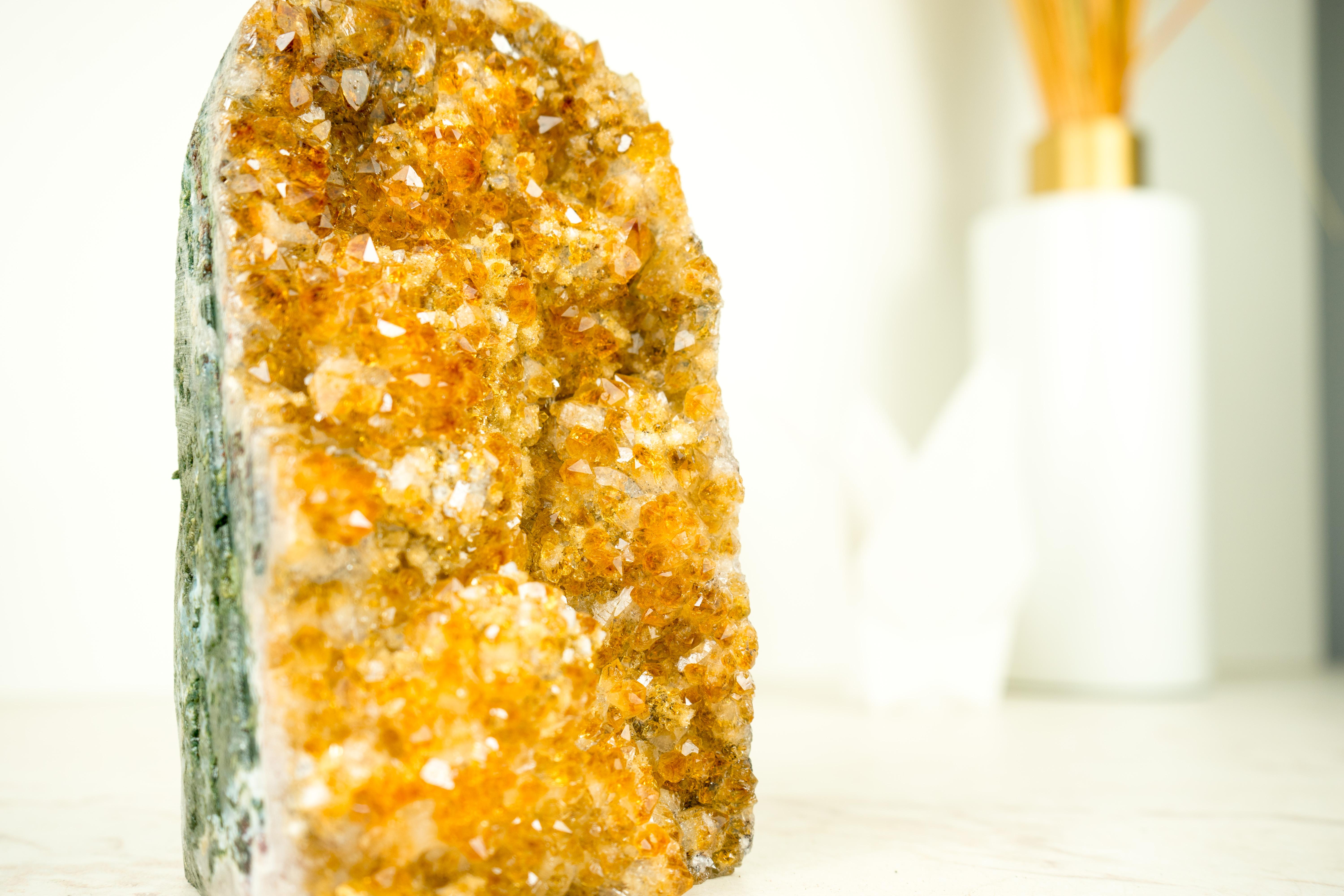 Small Citrine Cluster with Galaxy Druzy, The Perfect Energetic Accent Crystal

▫️ Description

A Small Premium Citrine Cluster brings world-class color, a rare Galaxy Druzy covering the whole specimen and gorgeous aesthetics. This stunning crystal