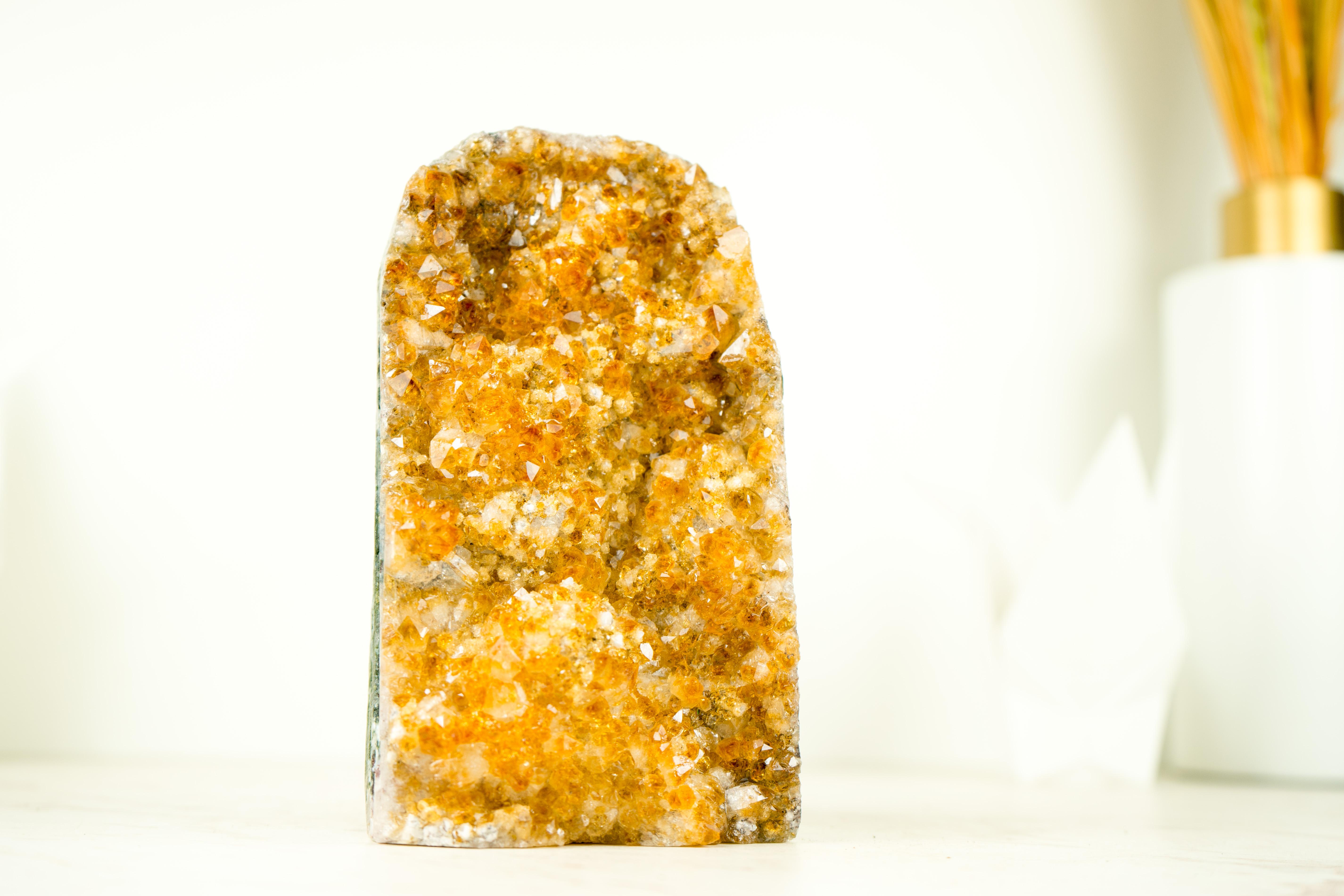 Premium Cut-Base Citrine Cluster with Sparkly Druzy, a Handmade Accent Decor In New Condition For Sale In Ametista Do Sul, BR