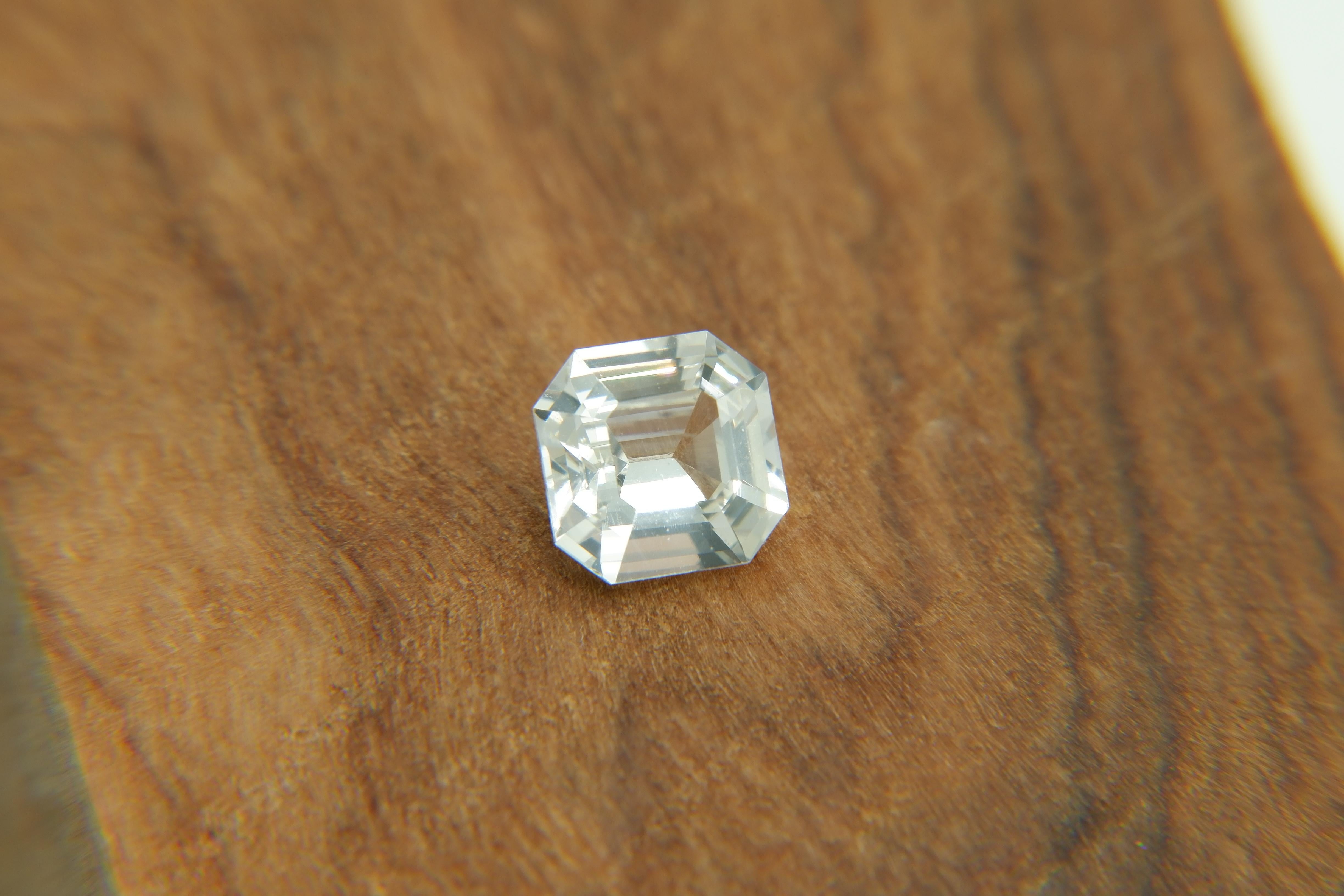 Premium Diamond-Like: Vivid Crisp White Sapphire, GIA For Sale 2