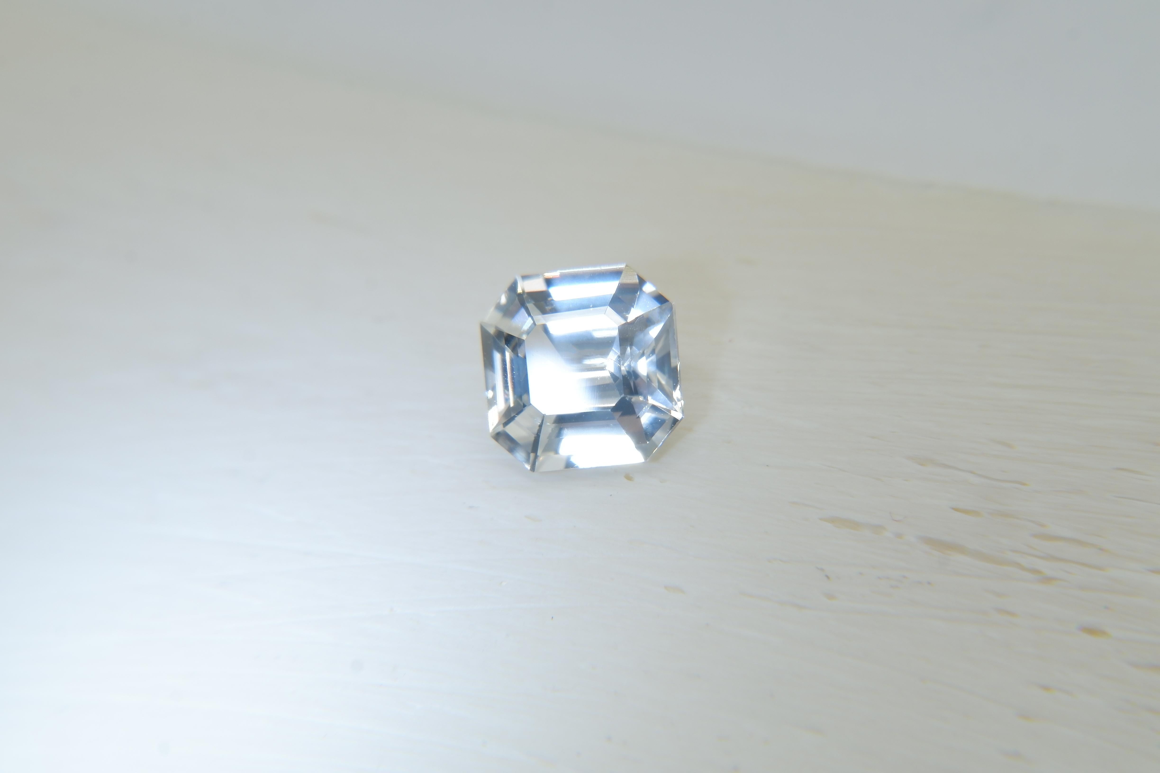 Premium Diamond-Like: Vivid Crisp White Sapphire, GIA For Sale 3