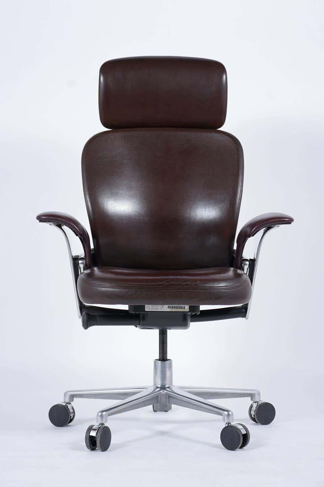 Contemporary Premium Elmo Soft Leather Executive Office Chair