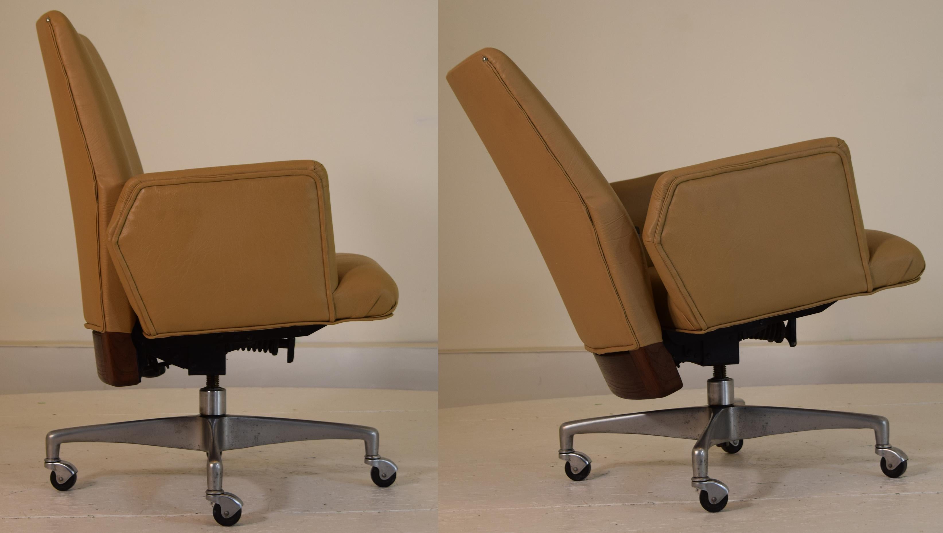 premium executive chair