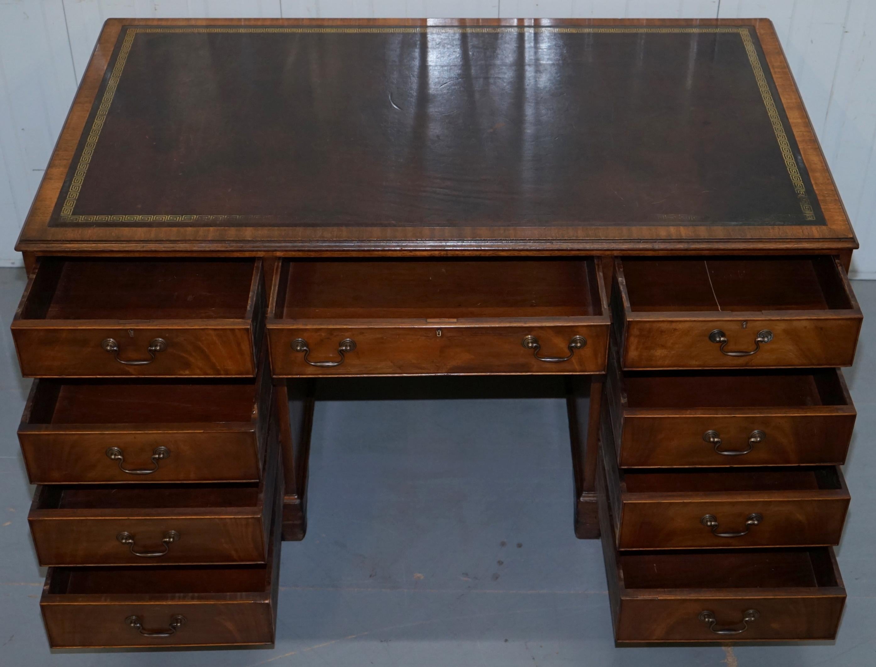 Premium Large Vintage Brown Leather Topped Mahogany Twin Pedestal Partner Desk 8