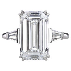 Premium Länge GIA zertifizierter 5 Karat Diamantring mit Smaragdschliff