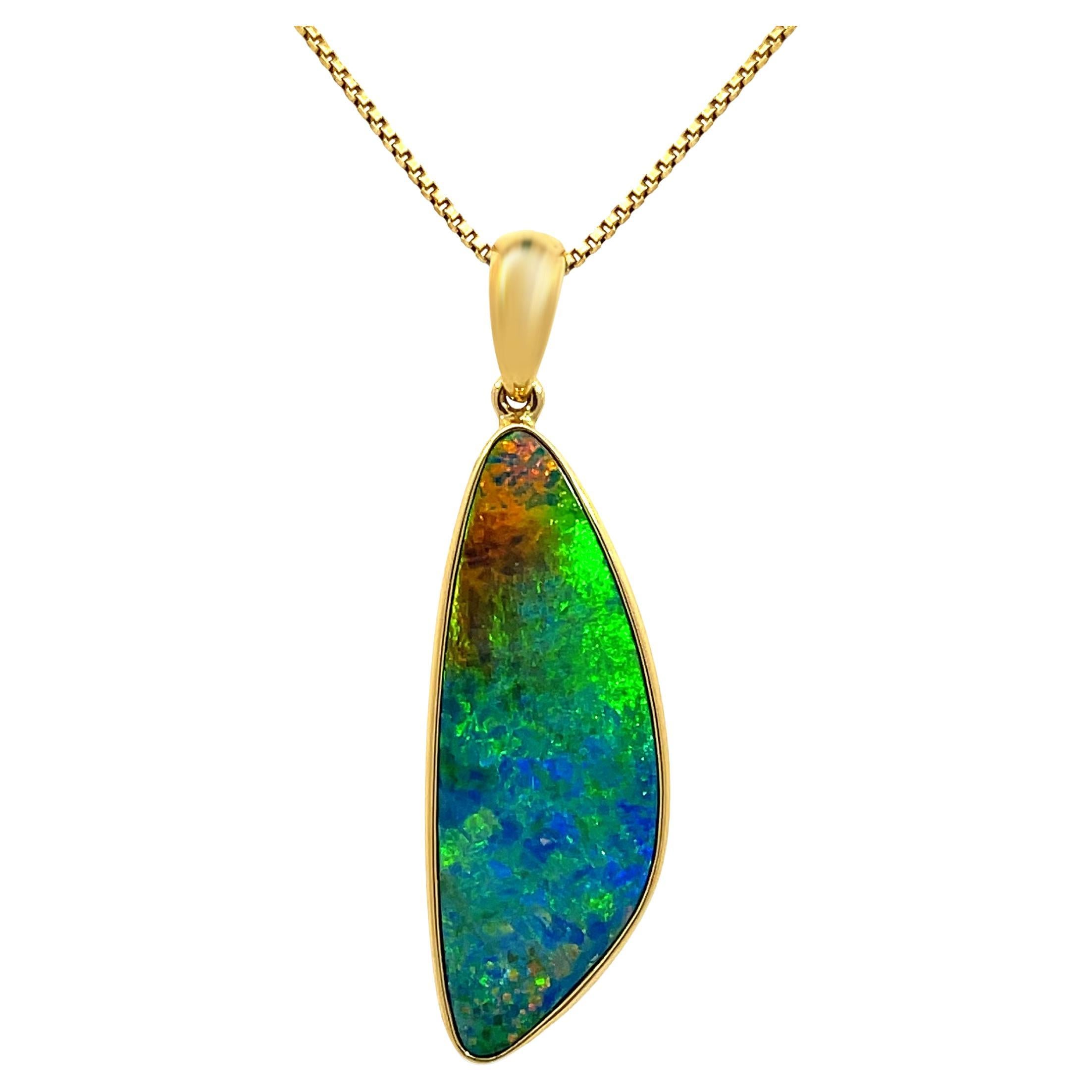 Premium Quality Australian 8.65ct Opal Pendant Crafted in 18K Yellow Gold