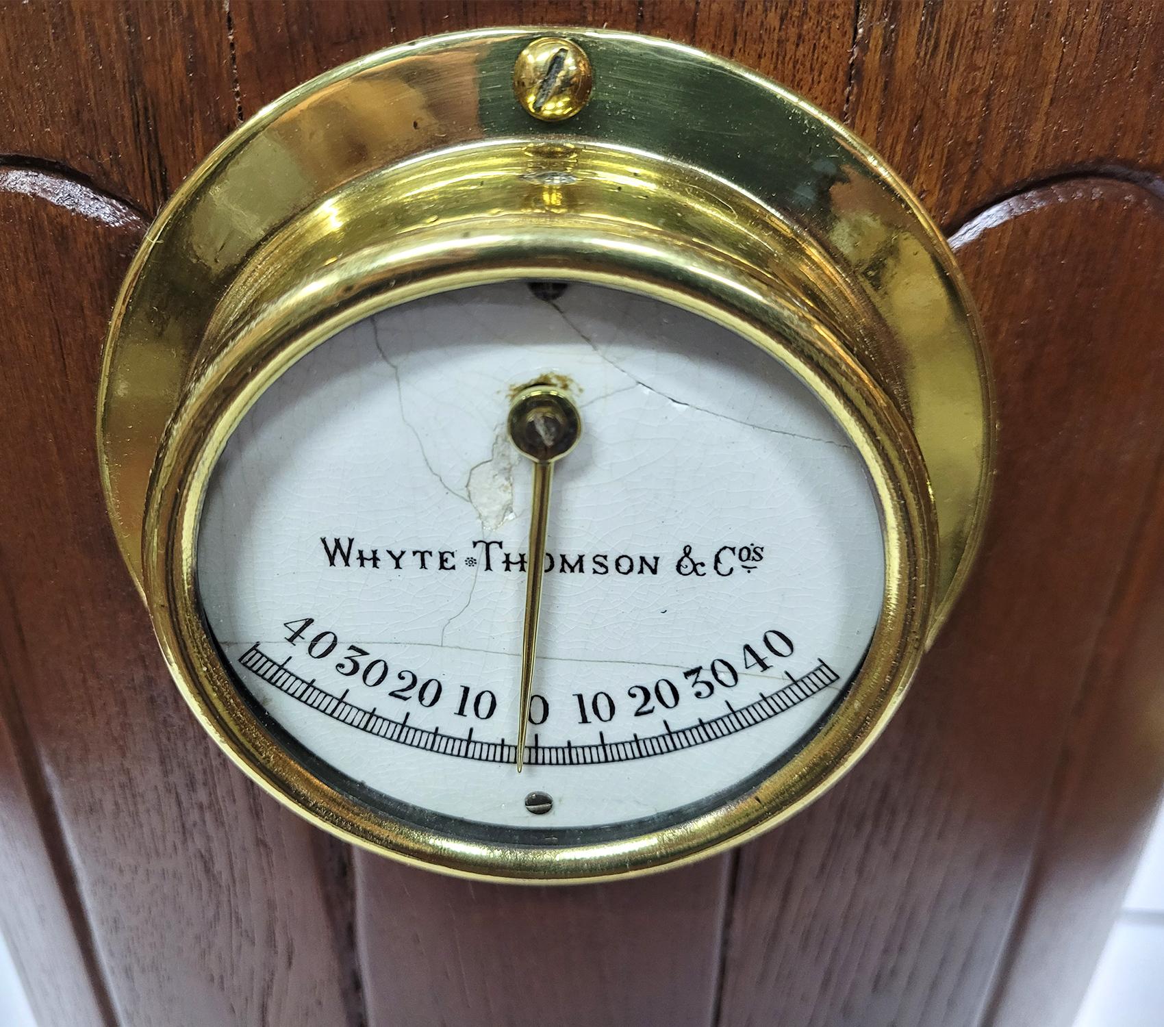 Premium Ships Binnacle par Whyte Thomson & Co's en vente 1