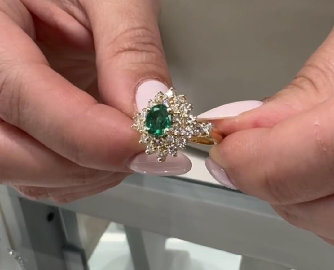 Preowned 14K Yellow Gold 0.70 Carat Oval Emerald and 1.00 Carat Diamond Ring For Sale 4