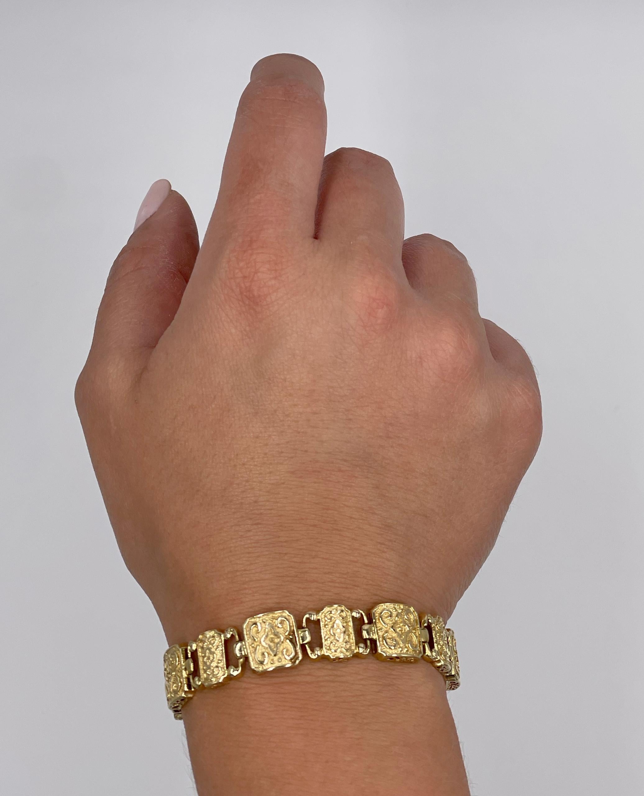 Gebrauchtes Quadratisches Gliederarmband aus 14K Gelbgold im byzantinischen Stil im Zustand „Hervorragend“ im Angebot in Old Tappan, NJ