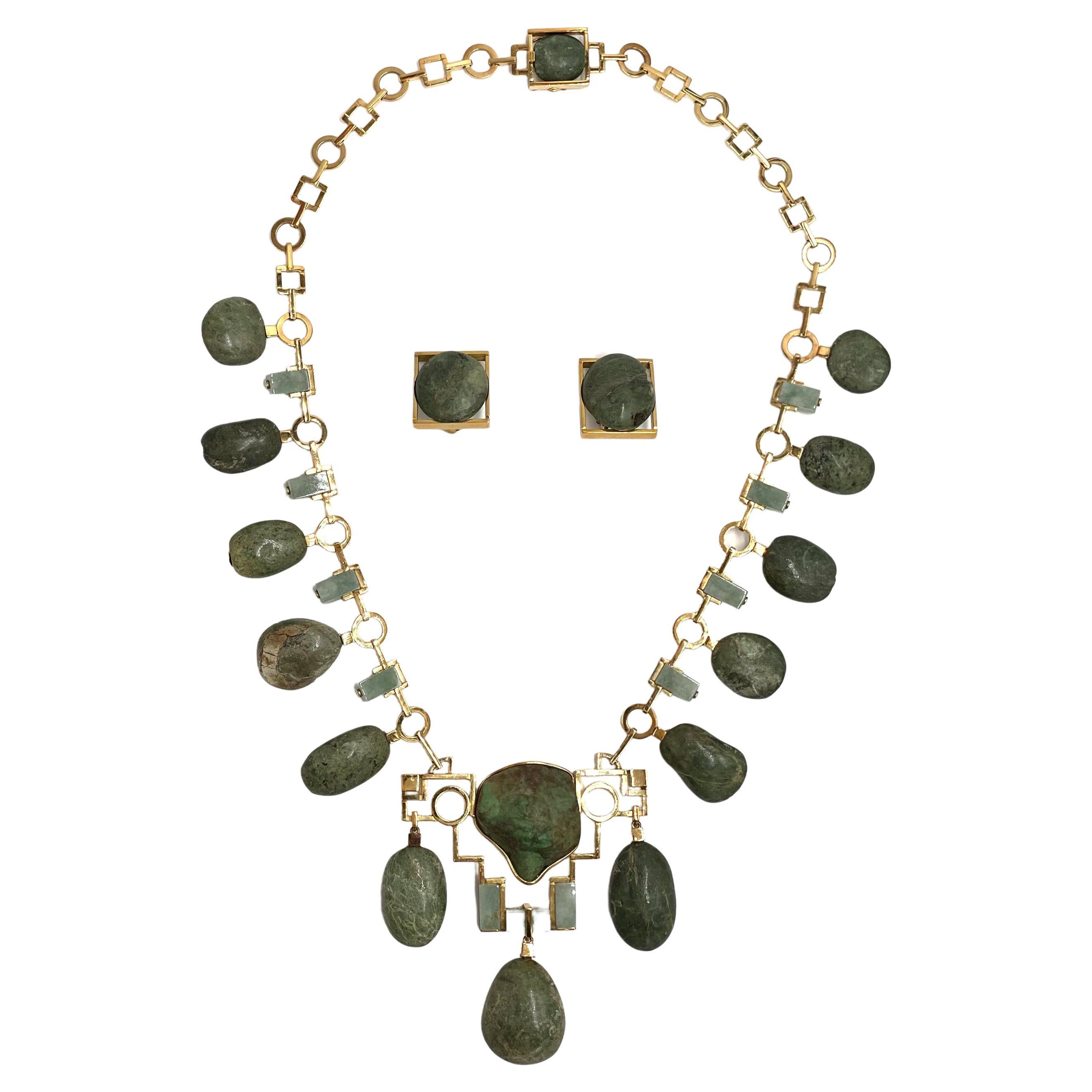 18K Yellow Gold Pebble Jade Statement Necklace with Matching Clip on Earrings For Sale
