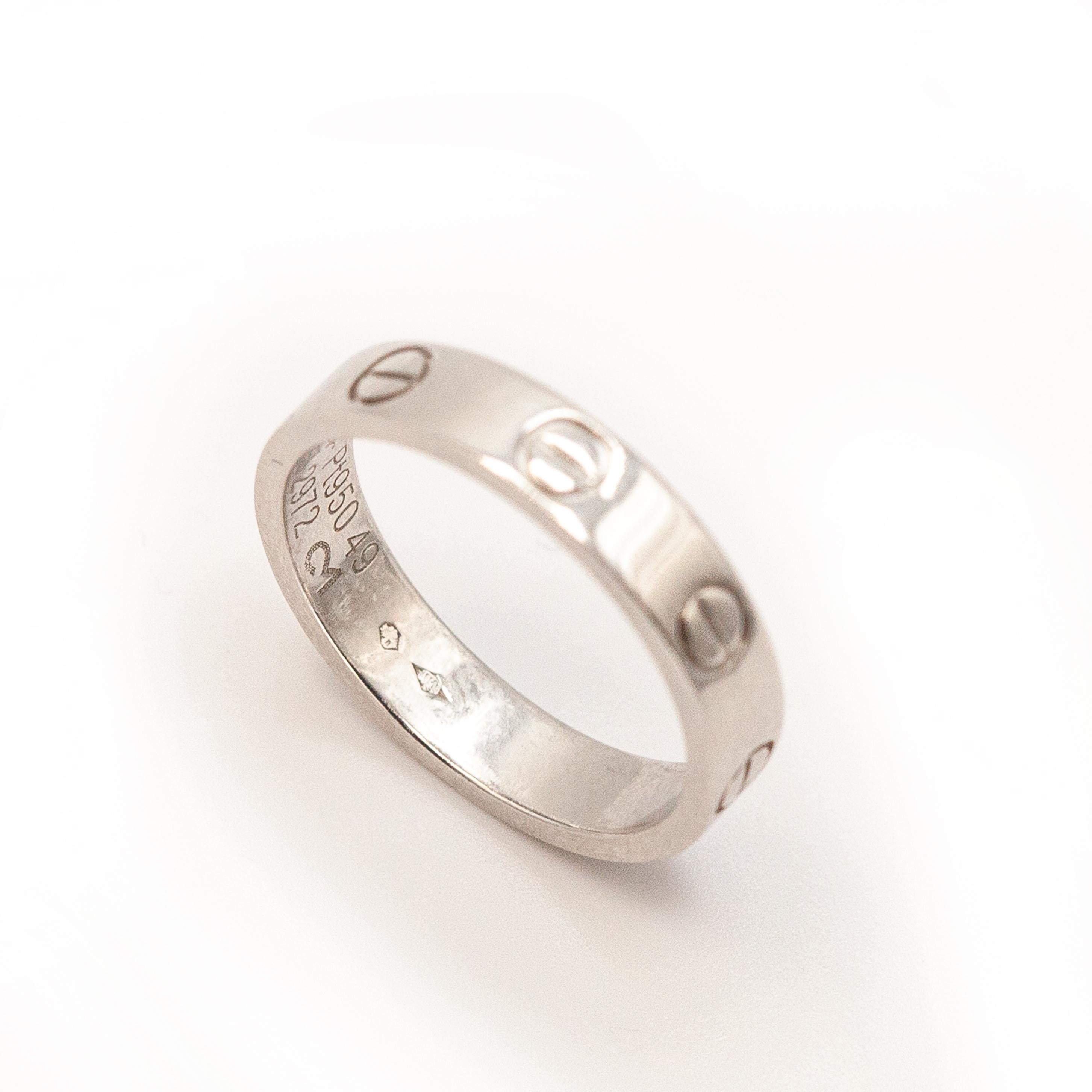 Anello CARTIER LOVE in platino usato in vendita 3