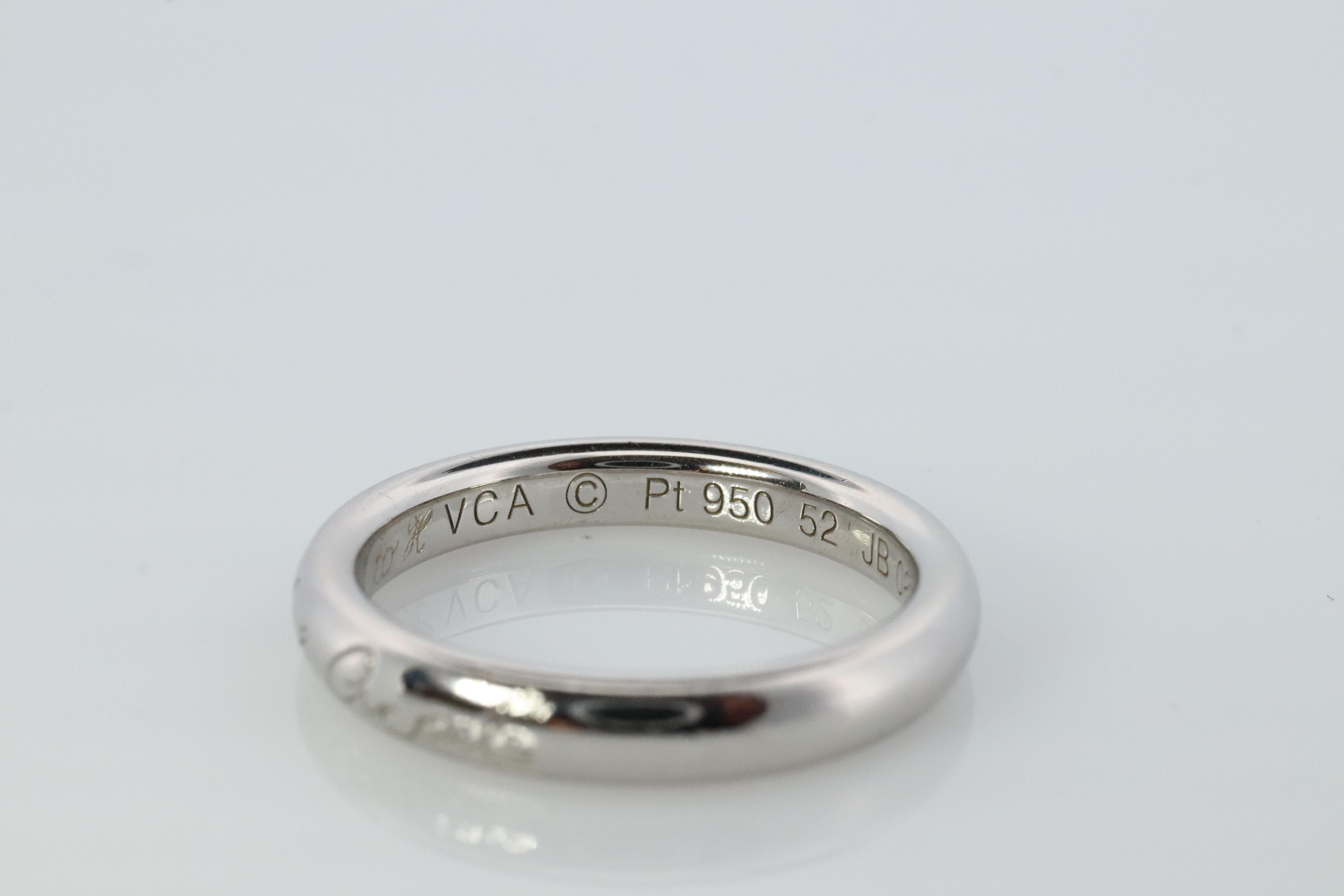Preowned Van Cleef Arpels band. Genuine VCA PT950 Platinum Signature ring. In Good Condition In Port Charlotte, FL