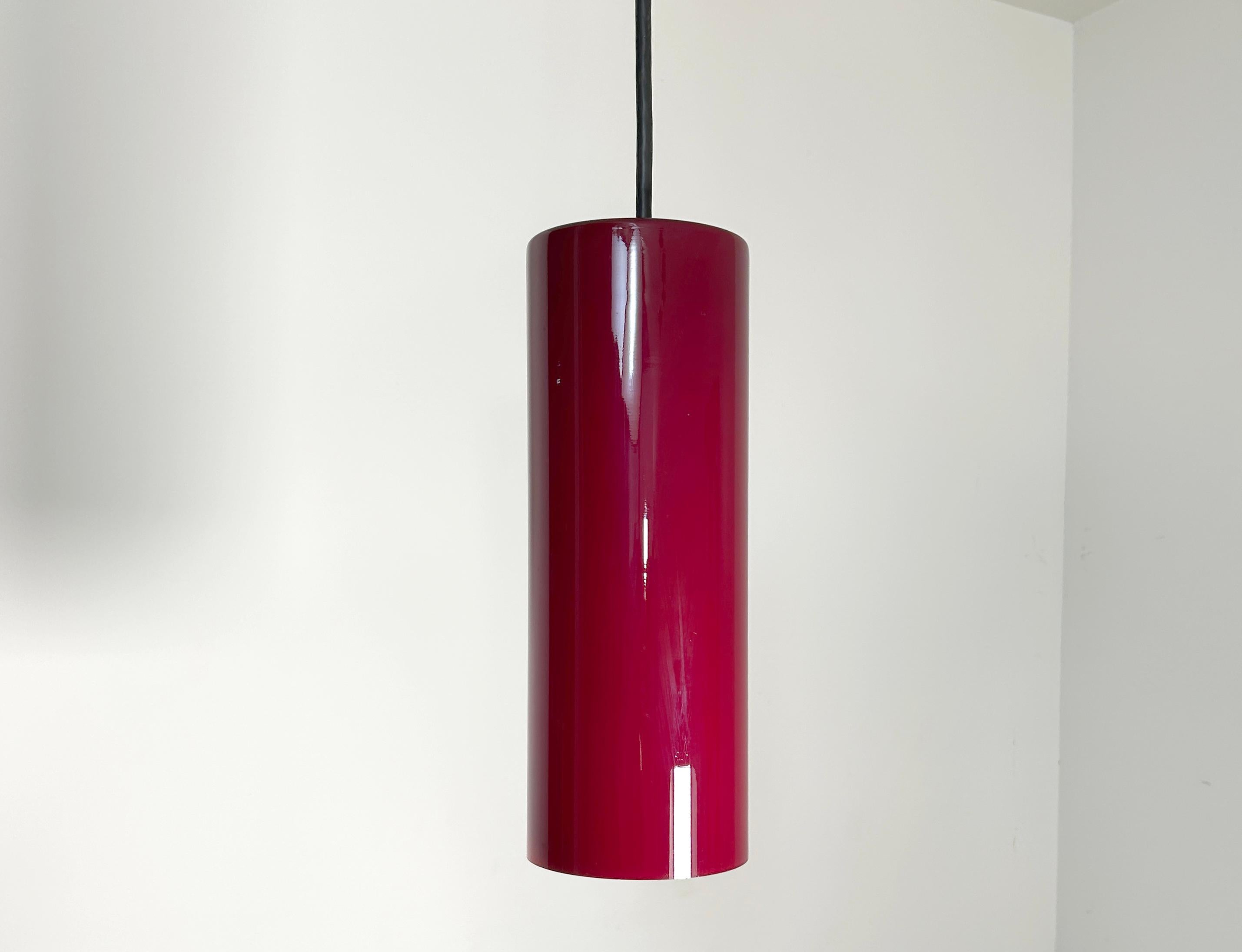 Prescolite Cased Glass Pendants zwei verfügbar im Angebot 1
