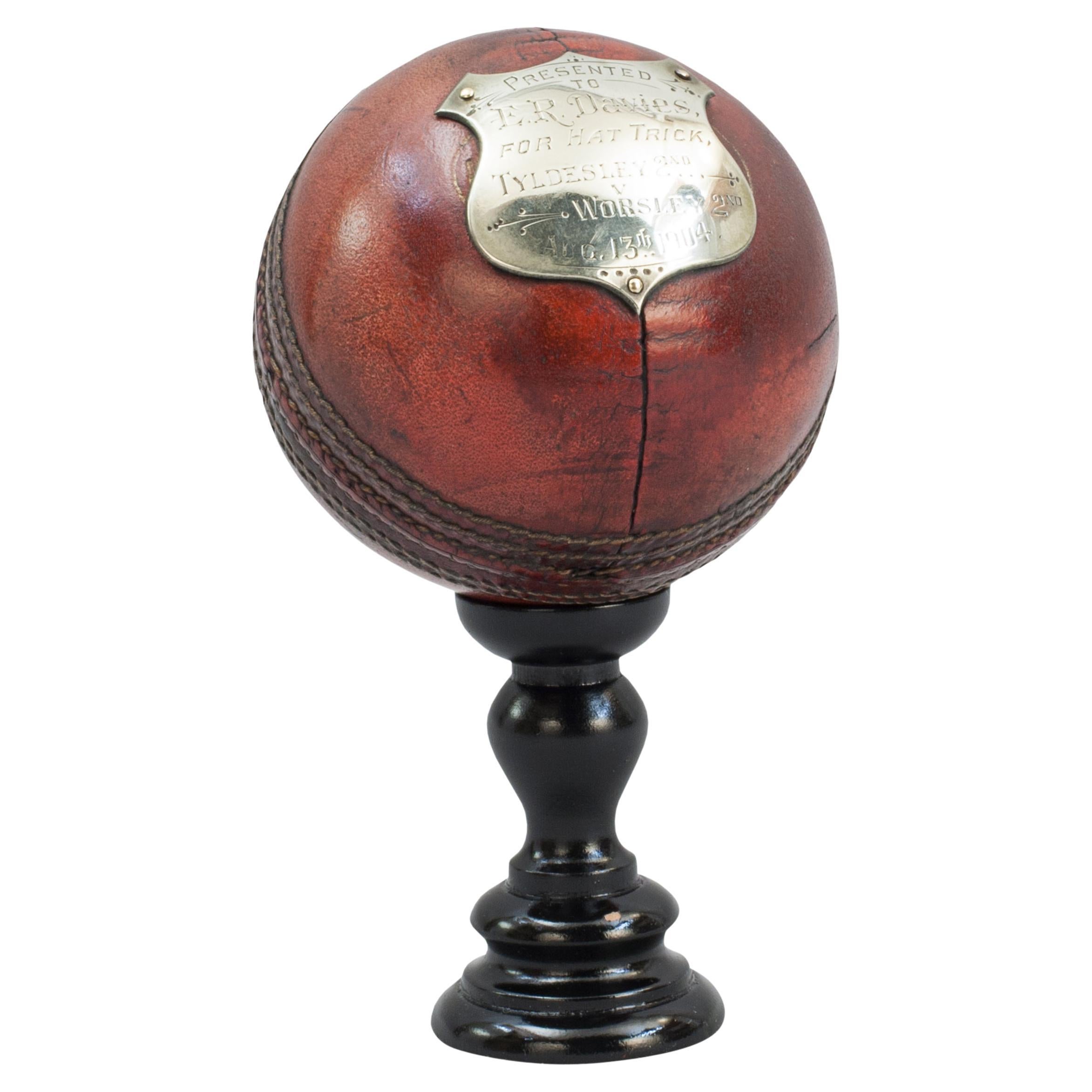 Presentation Cricket Ball, 13 août 1904