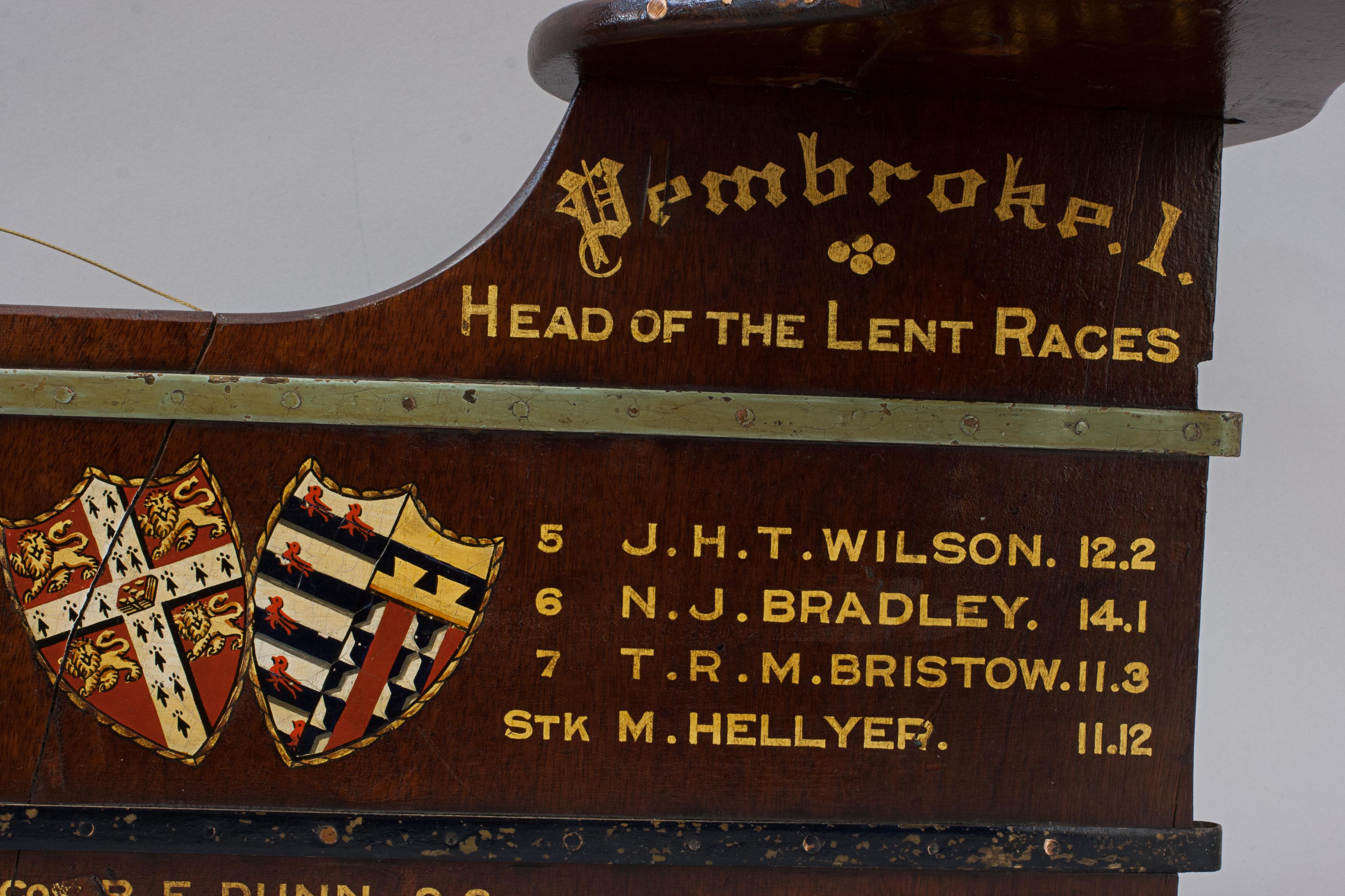 Presentation Rowing Rudder, Pembroke College, Head of the Lent Races In Good Condition For Sale In Oxfordshire, GB