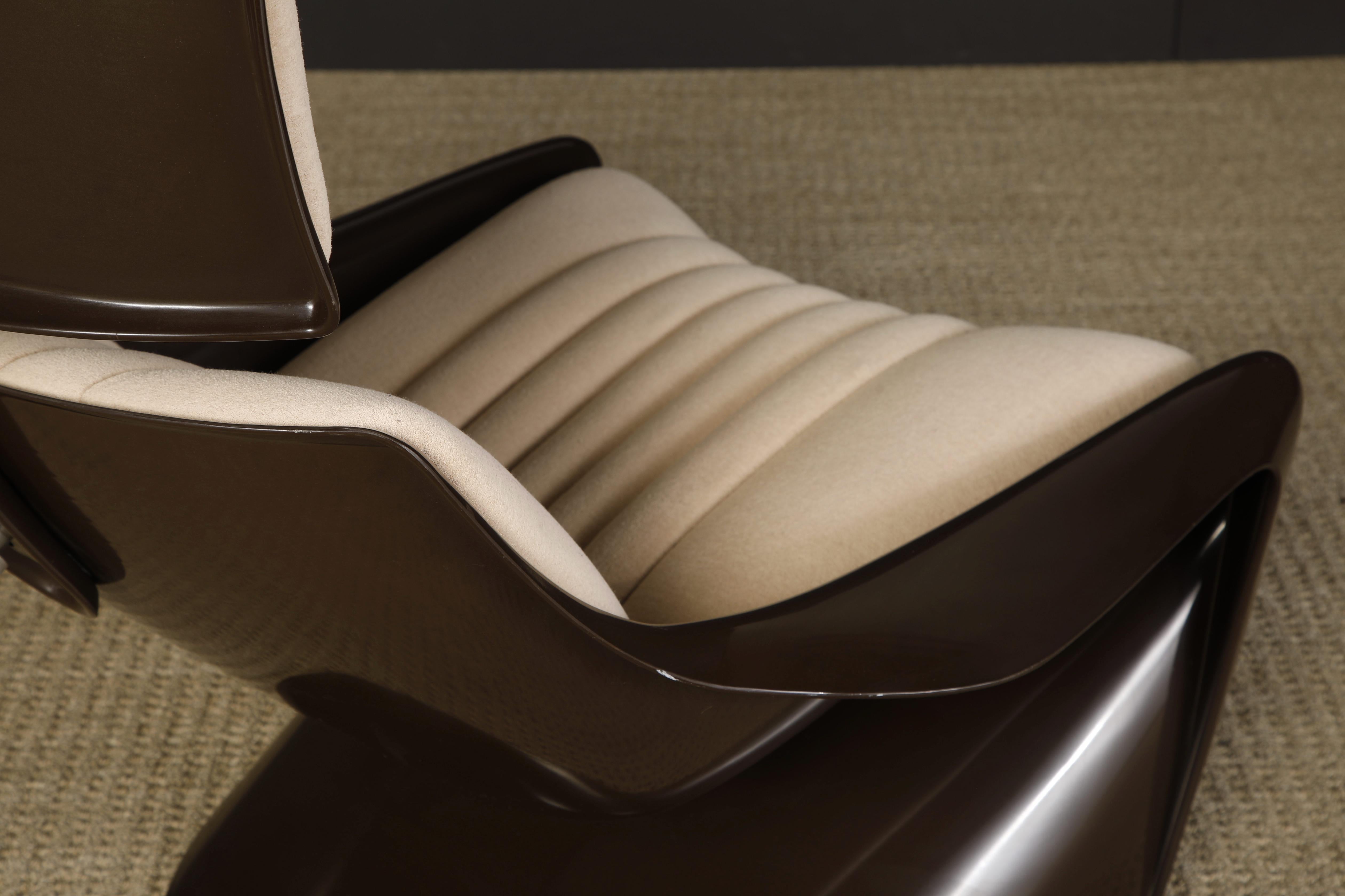 'President' Fiberglass Lounge Chairs by Steen Ostergaard for Cado, 1968, Signed 9