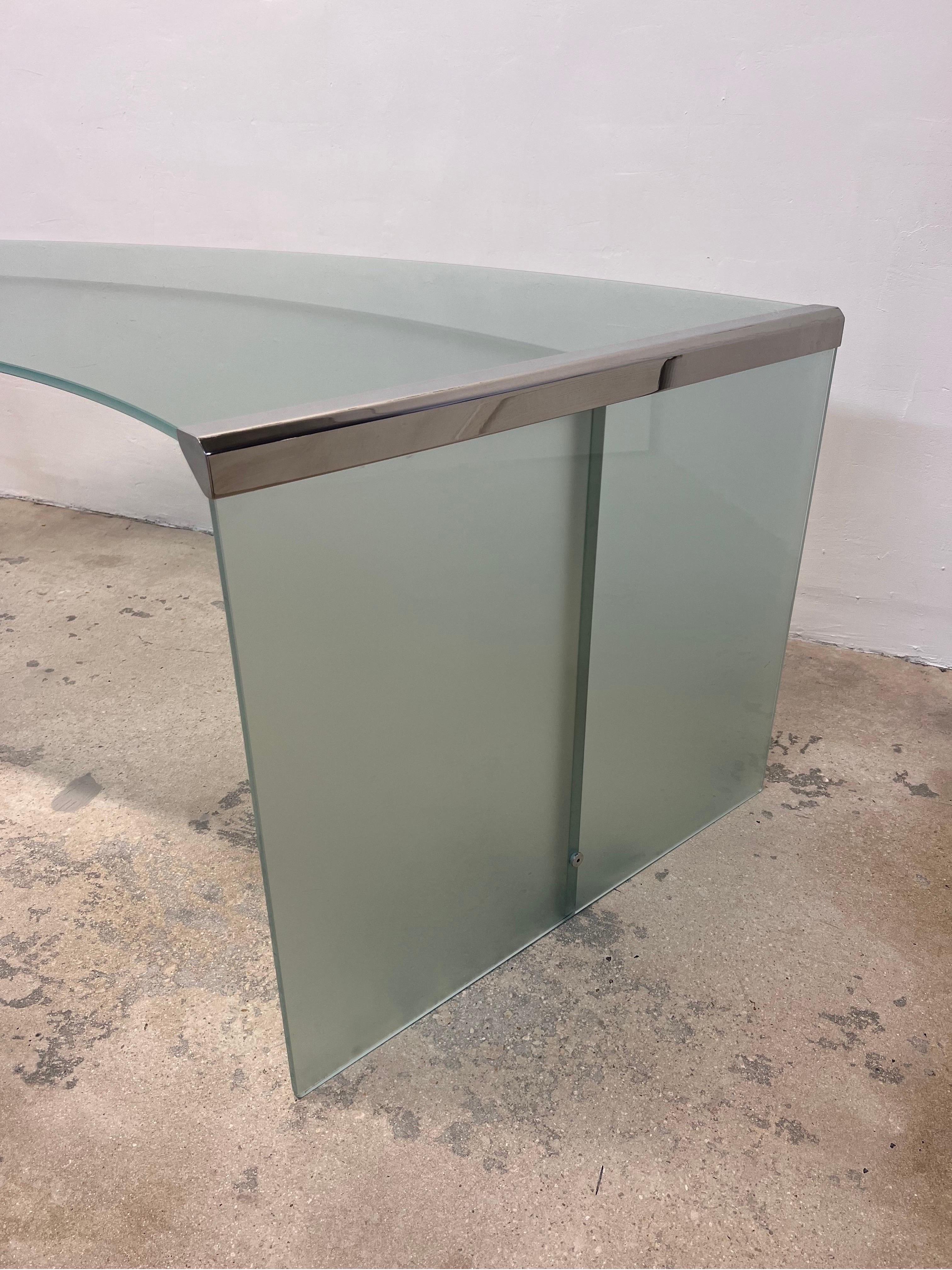 Bureau President Senior en verre dépoli vert et chrome de Gallotti and Radice en vente 3