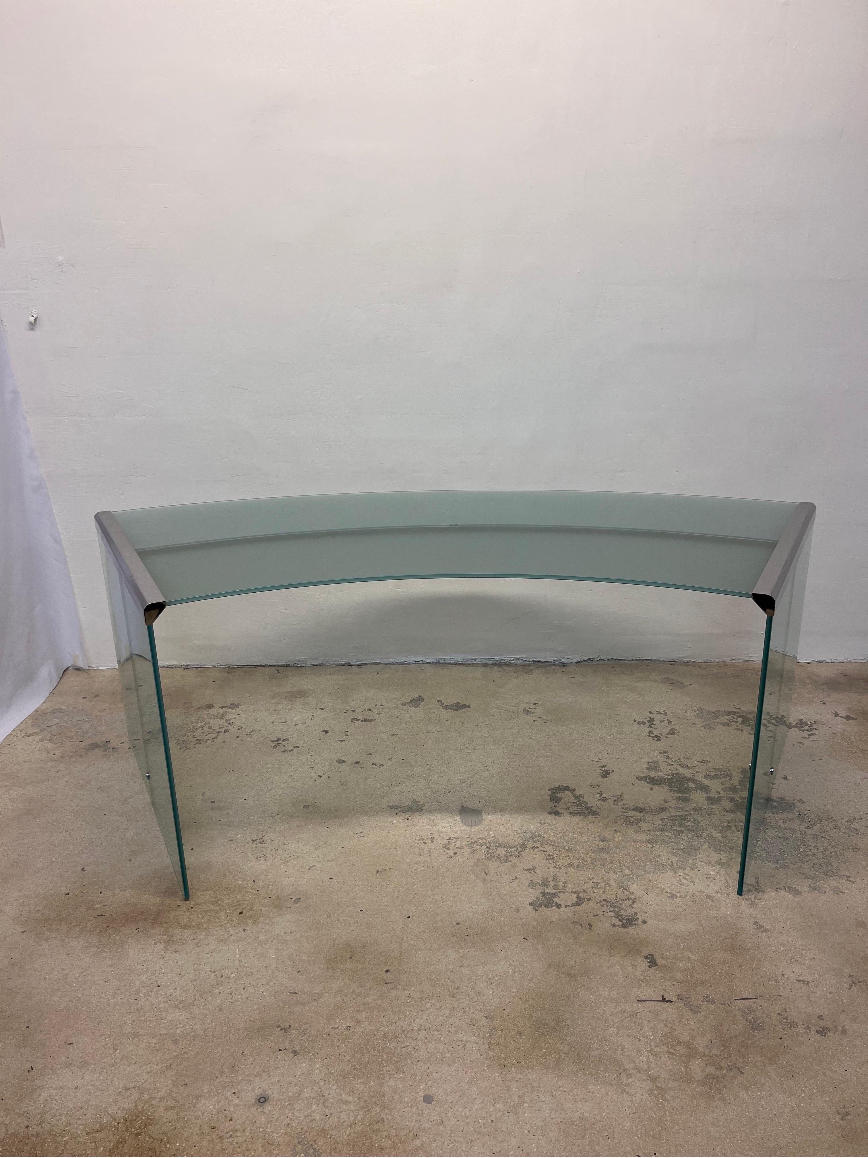 President Senior desk with frosted sea-foam green glass (12mm) and a chrome plated steel frame. Originally designed by Gallotti & Radice in 1971, this piece is from the 1990s.