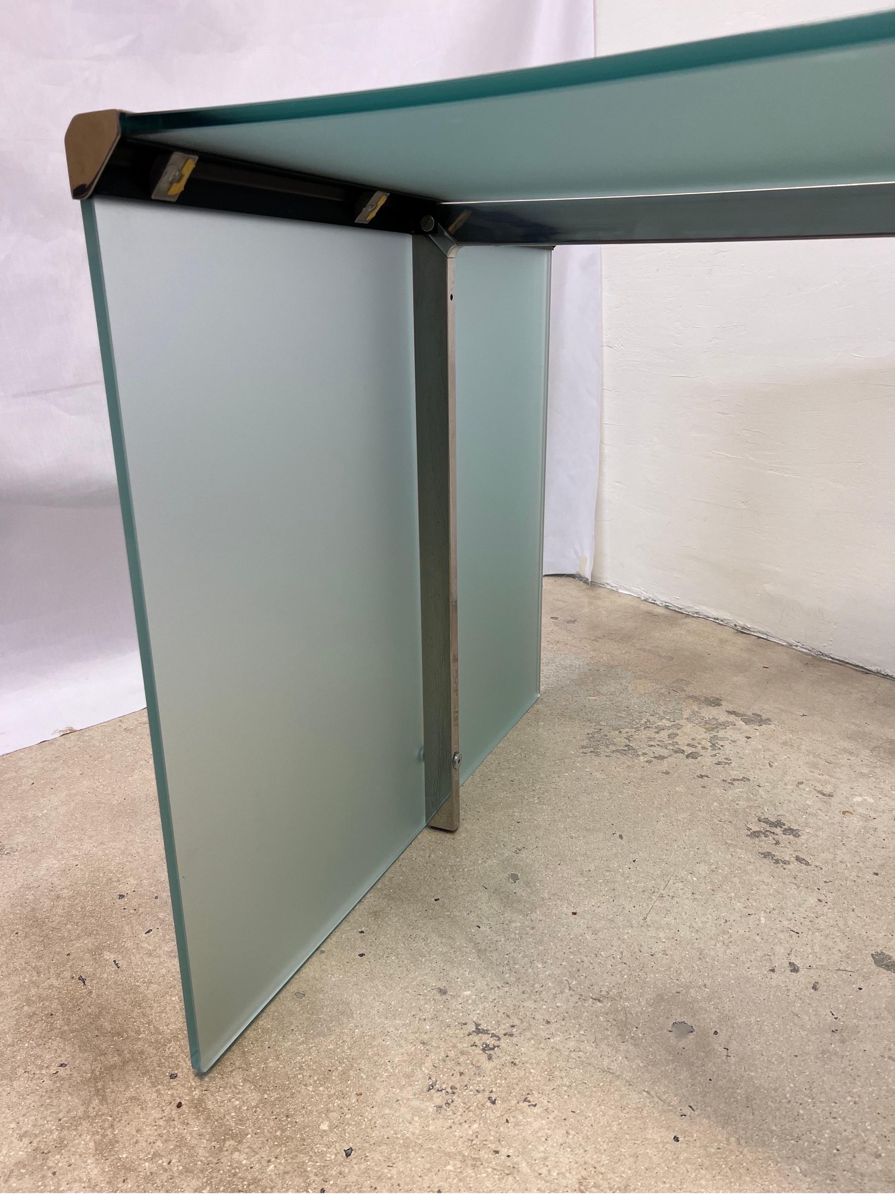 President Senior Frosted Green Glass and Chrome Desk by Gallotti and Radice For Sale 3
