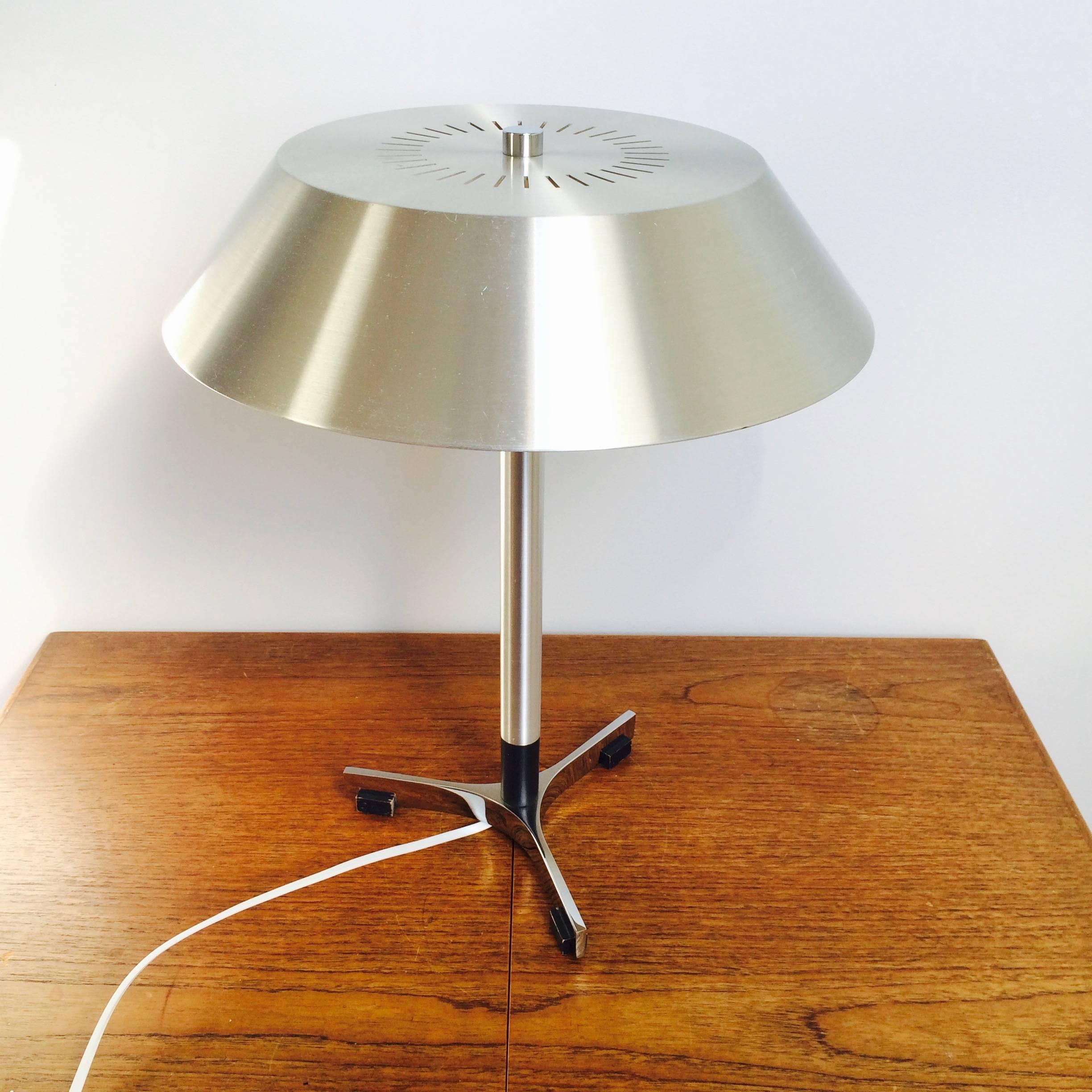 An iconic Jo Hammerborg design - President 

This table lamp is designed in 1966 in Denmark, and is by far one of the most iconic designs from Jo Hammerborg by Fog & Mørup. 
The lamp is really beautiful and simple in its design, and the materials