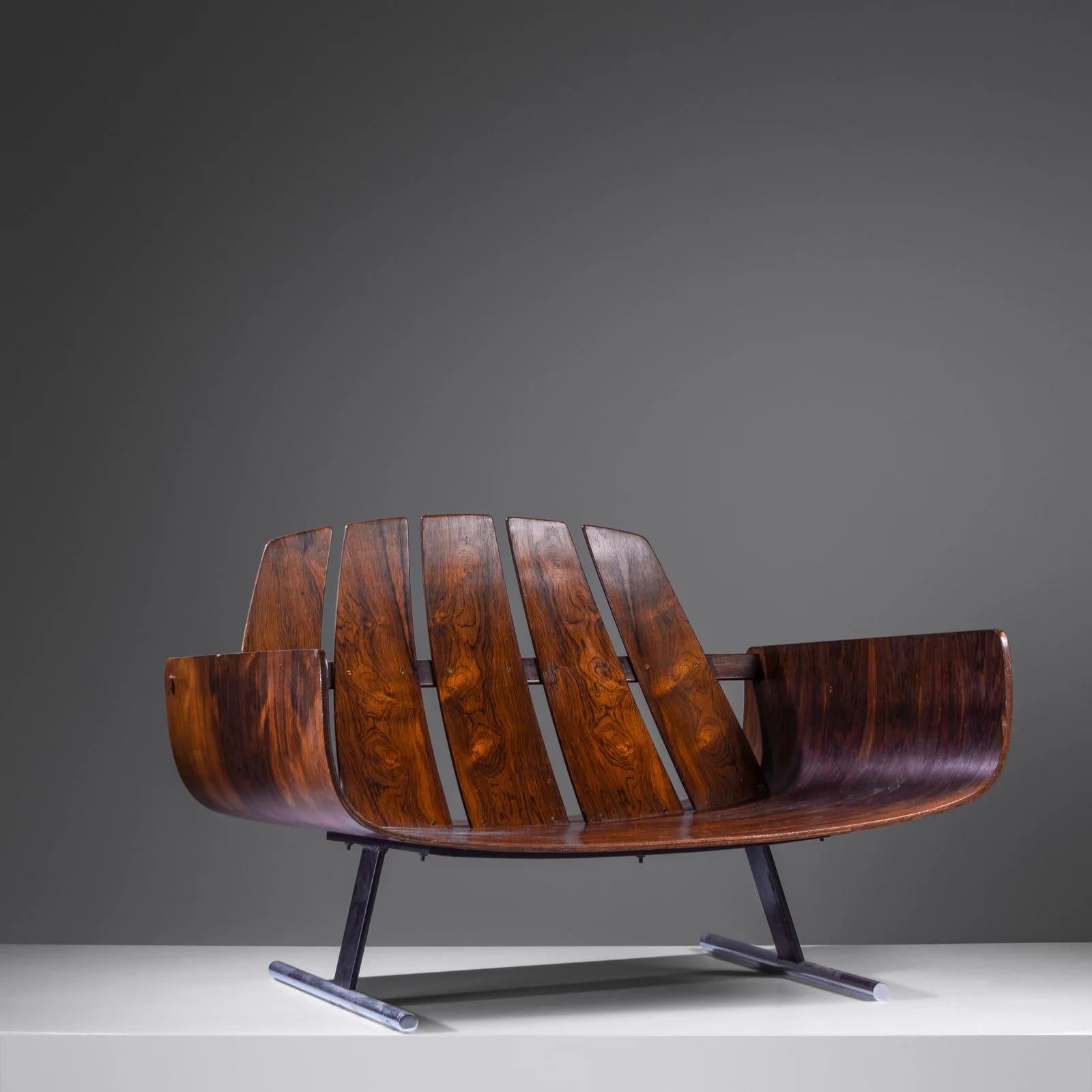 Mid-Century Modern Presidential Armchair by Jorge Zalszupin for L'atelier, Brazil, 1959 For Sale