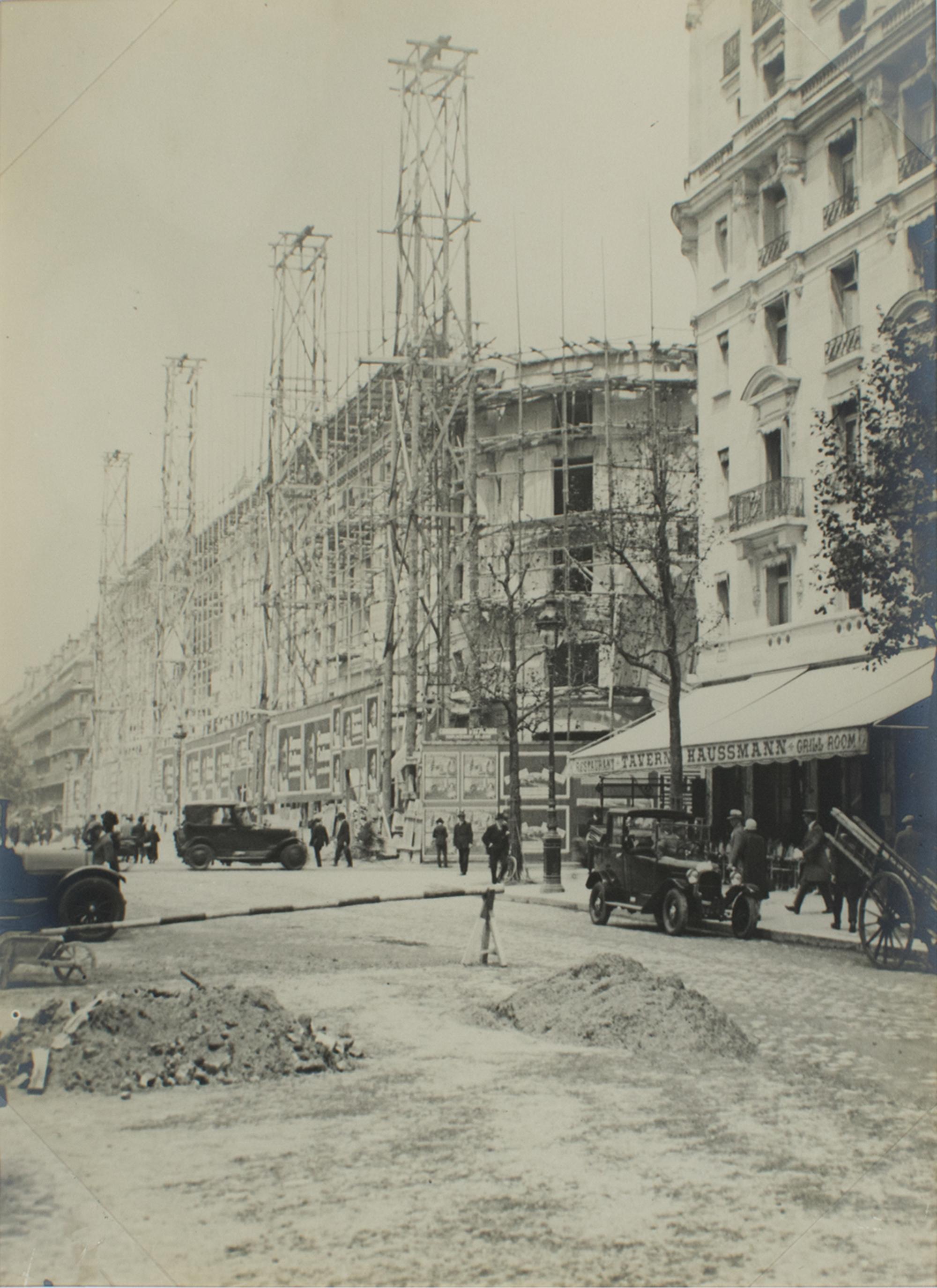 Construction du Boulevard Haussmann, Paris, Photographie au gélatin argent B et W 1926