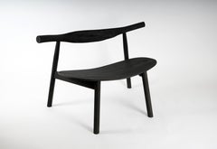 Silla baja de madera prensada de Johannes Hemann