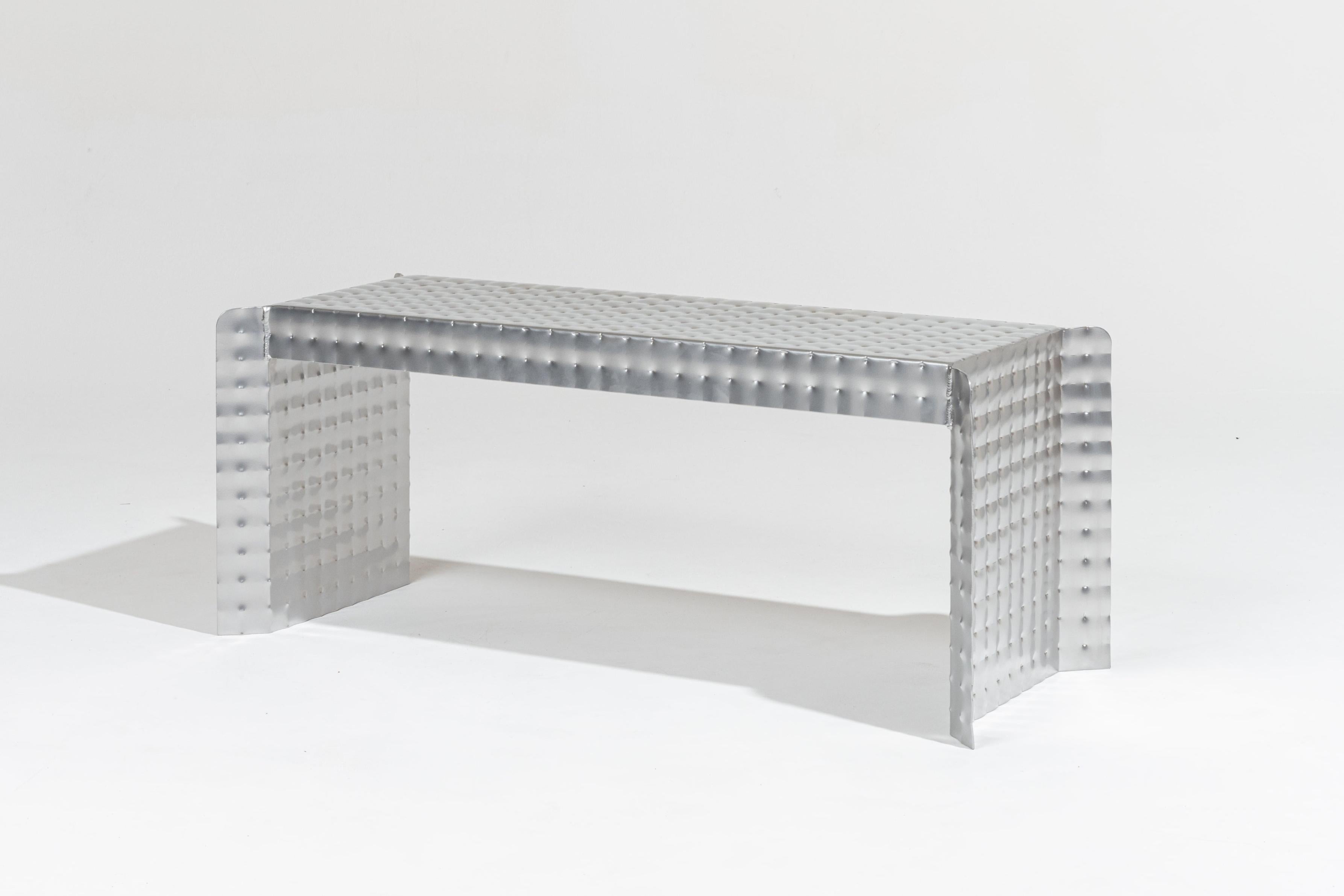 Banco de presión de aluminio en Nuevo estado para la venta en PARIS, FR