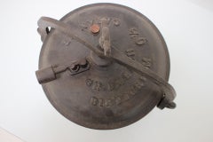 Pressure Cast Iron Pot Ch. Umbach Bietigheim, 1910s