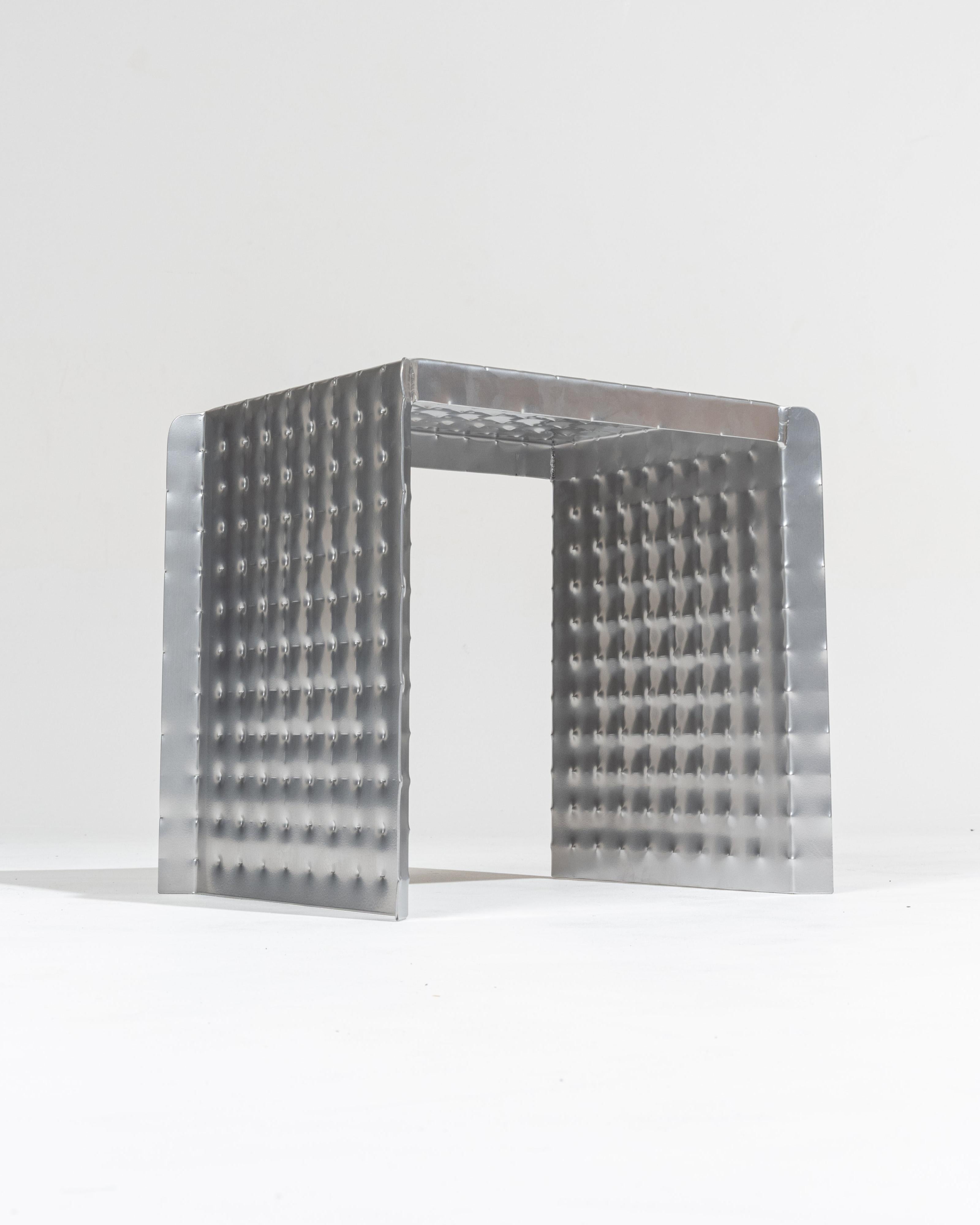 Taburete a presión de aluminio Aluminio en venta