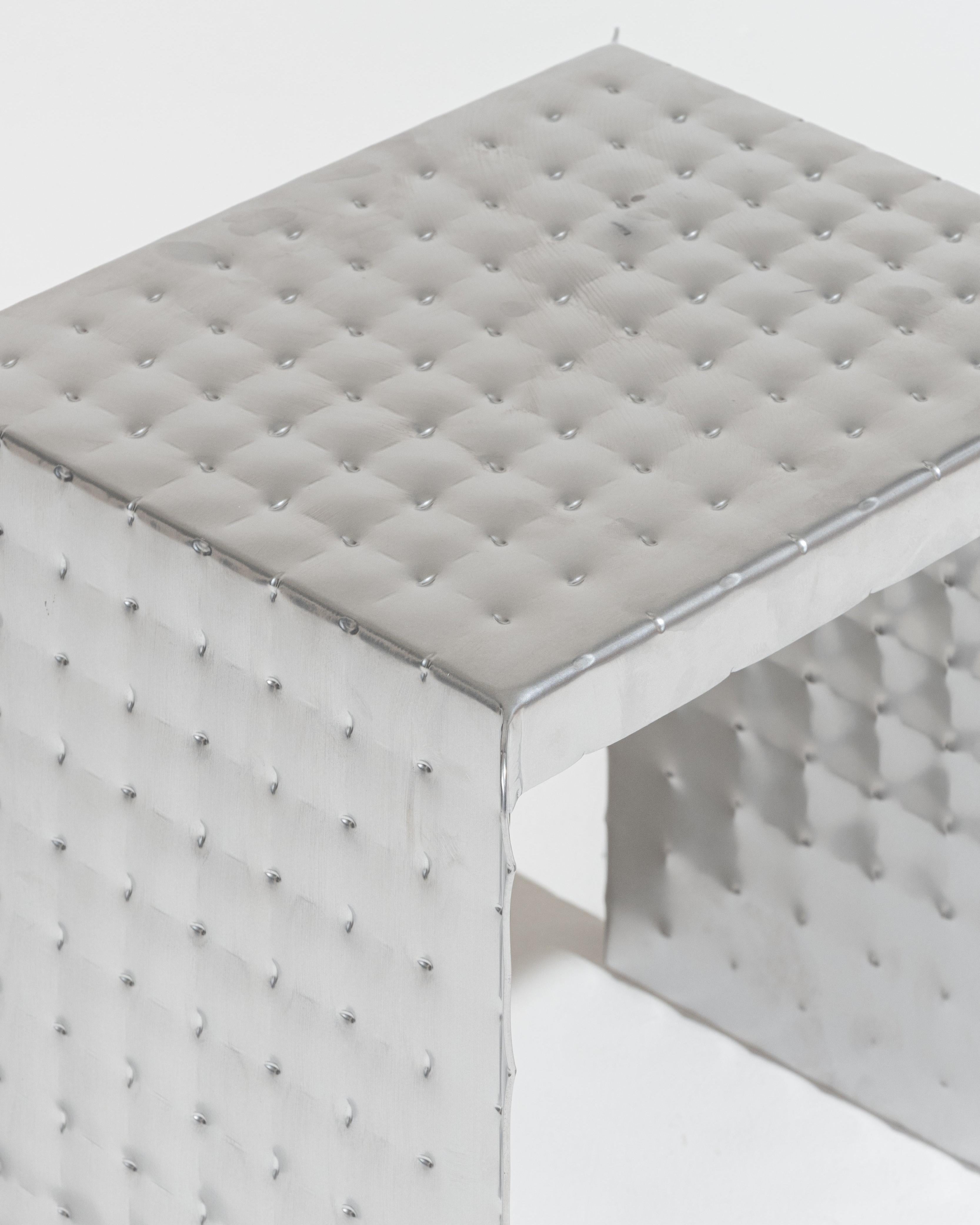 Taburete a presión de aluminio en venta 1