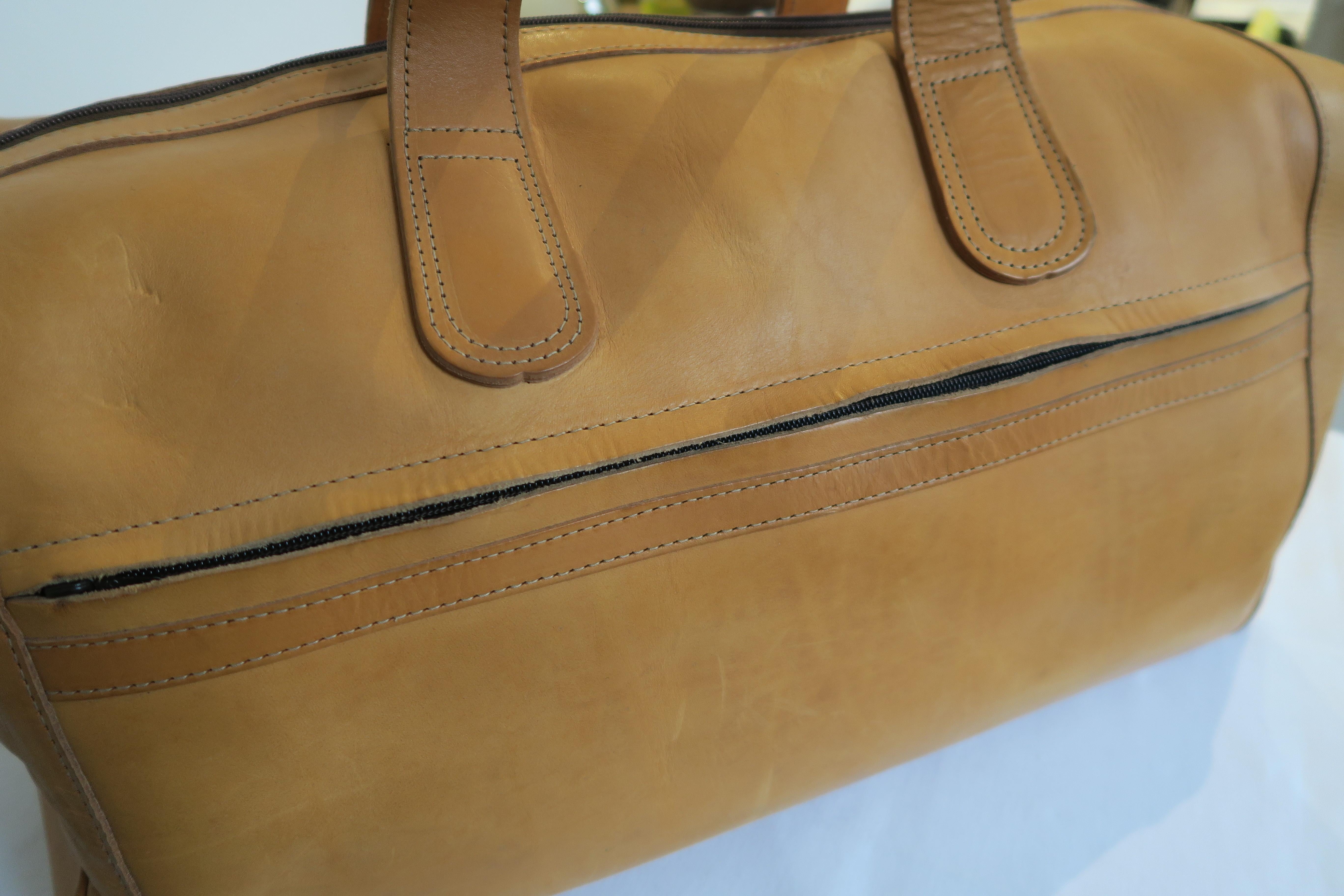 Brass Presteen Condition Leather Weekender Bag Made in Vienna, 1950/ 1960 For Sale
