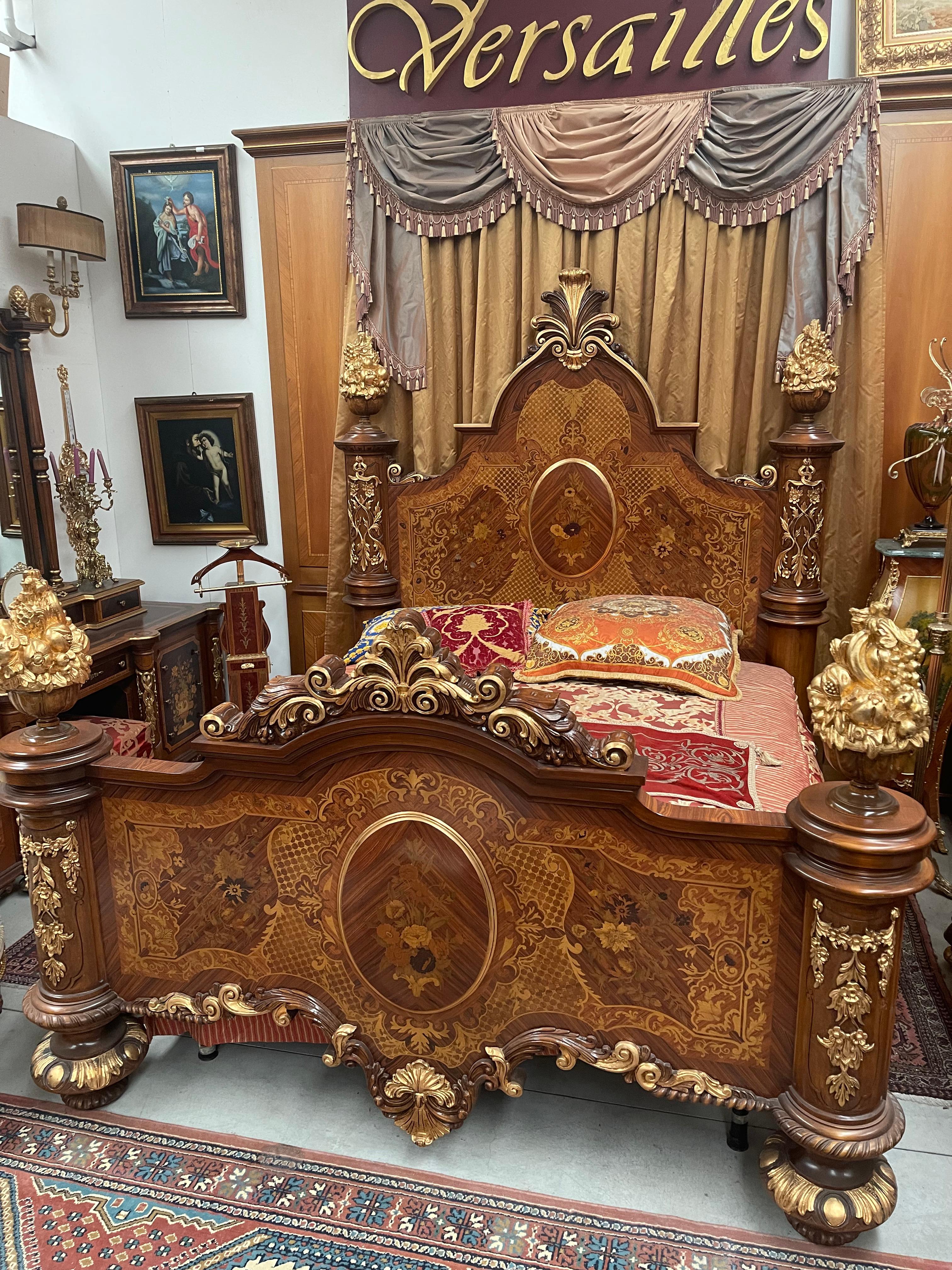 Other Prestigious and luxury French bed Louis XV style 1970s For Sale