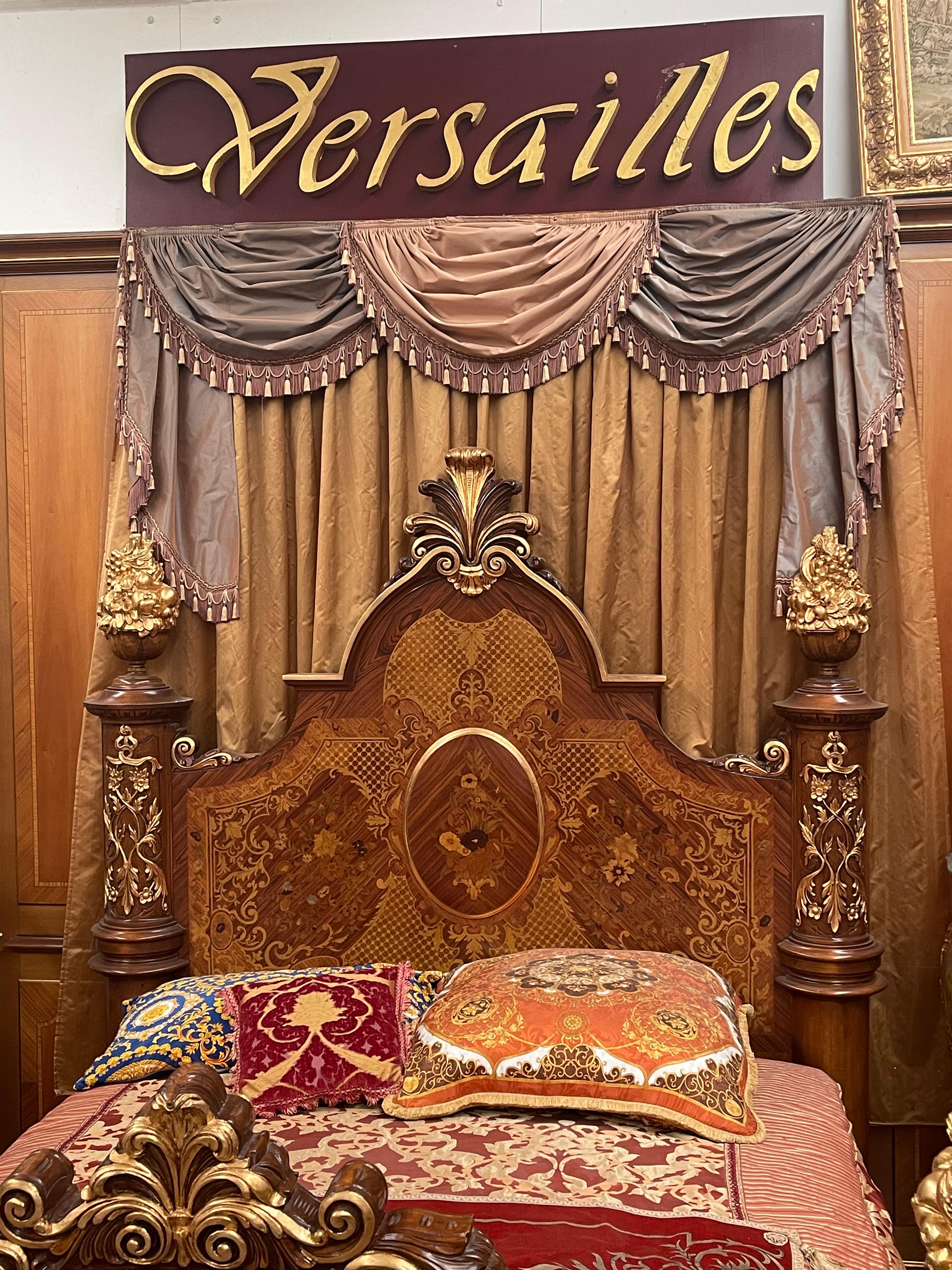 Wood Prestigious and luxury French bed Louis XV style 1970s For Sale