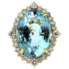 Big Aquamarine and Diamond Oval Cluster Ring in 18 Carat Gold
