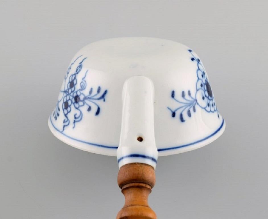 Early 20th Century Presumably Meissen Blue Onion Soup Ladle in Hand-Painted Porcelain