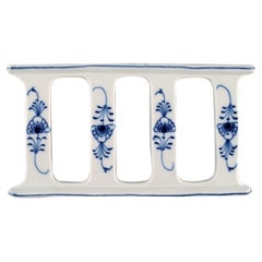 Presumably Meissen Blue Onion Trivet in Hand-Painted Porcelain, Approx. 1900