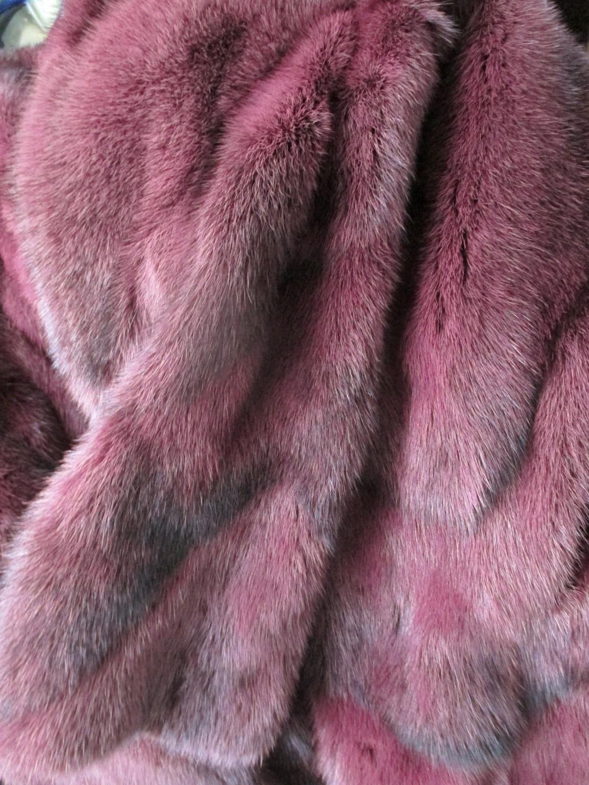 Pret-A-Porter Bordeaux Flared Mink Fur Coat For Sale 2