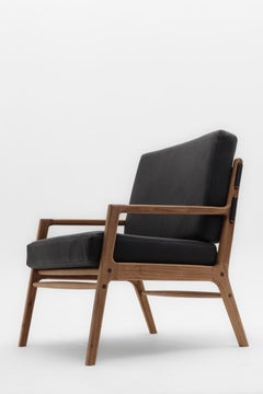 Preta Armchair