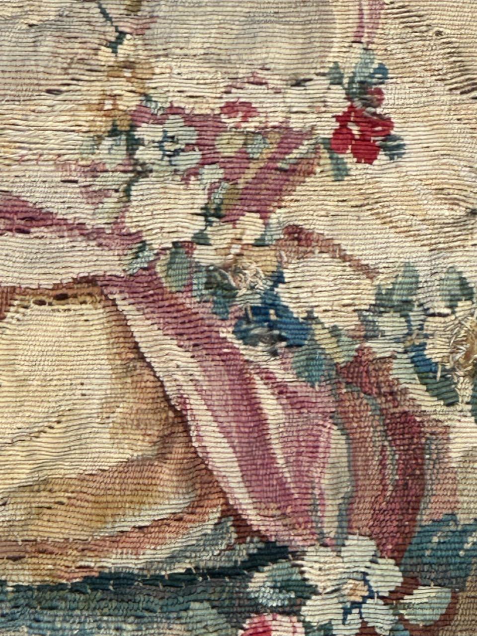 Schöner französischer Aubusson-Seidenteppich aus dem 18. Jahrhundert im Angebot 7
